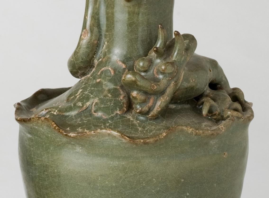 Coppia di vasi Longquan Celadon smaltati in verde oliva, Sui-Song in vendita 4