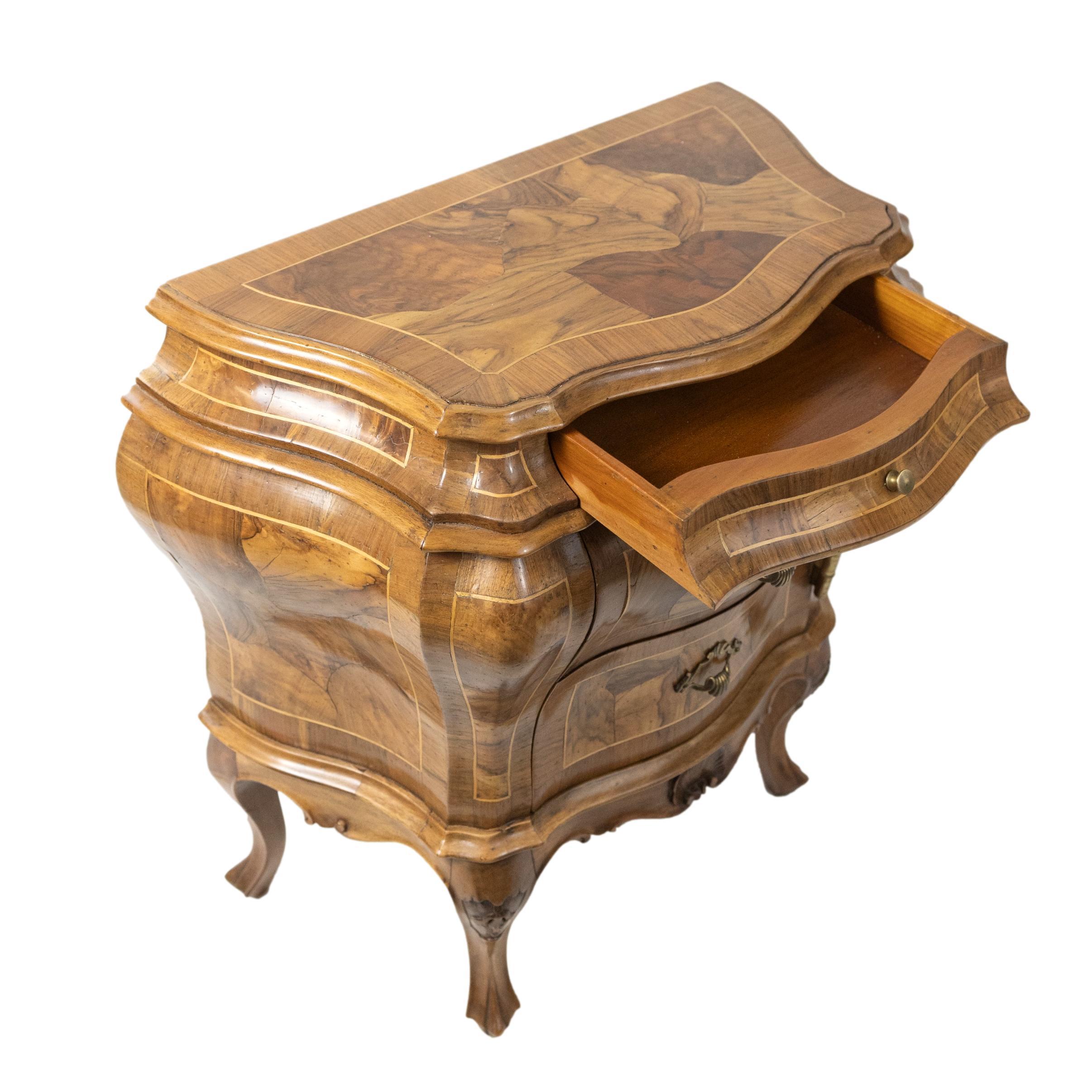 Pair of Olive Wood Bombé Commodes/Side Cabinets, Italian, ca. 1880 4