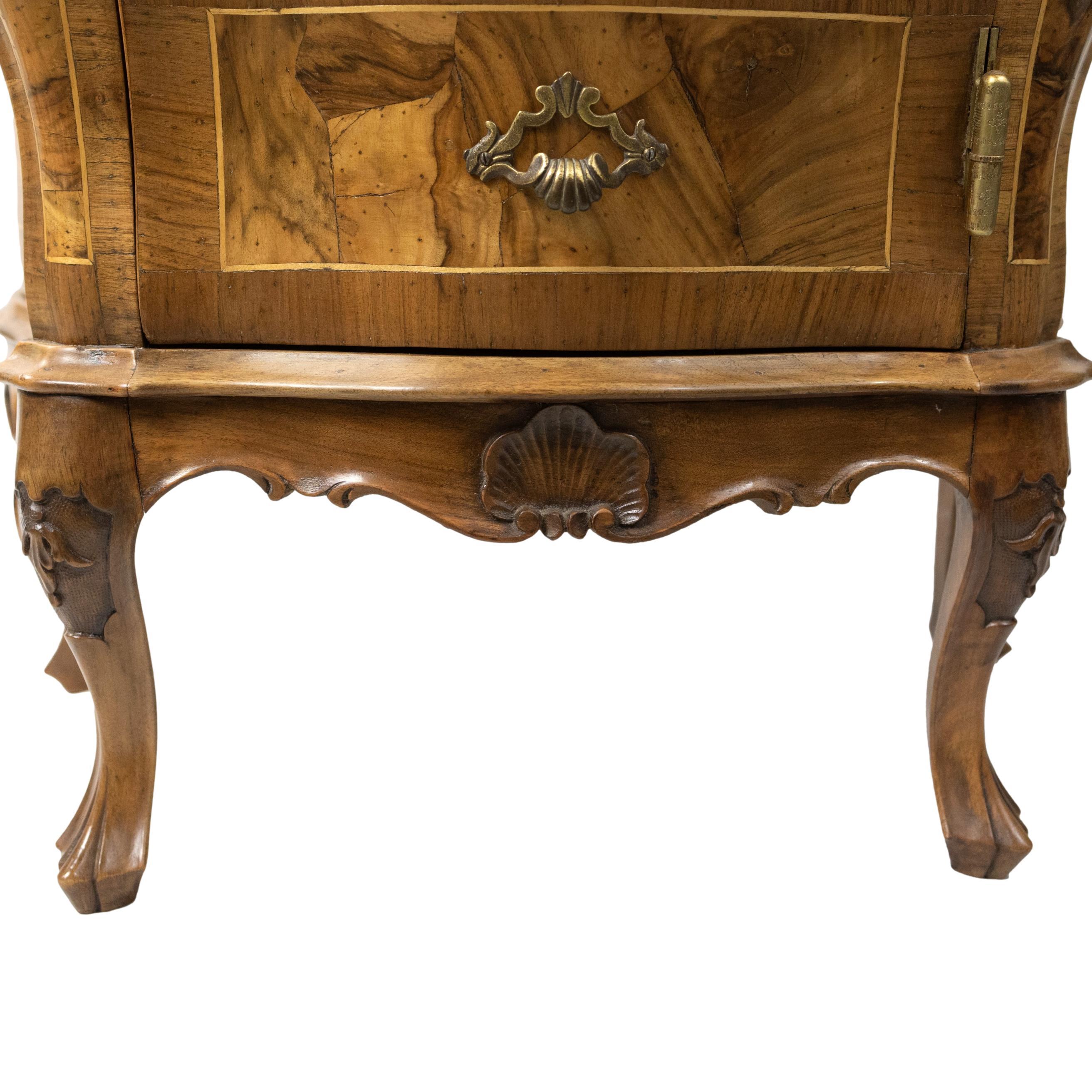 Pair of Olive Wood Bombé Commodes/Side Cabinets, Italian, ca. 1880 8