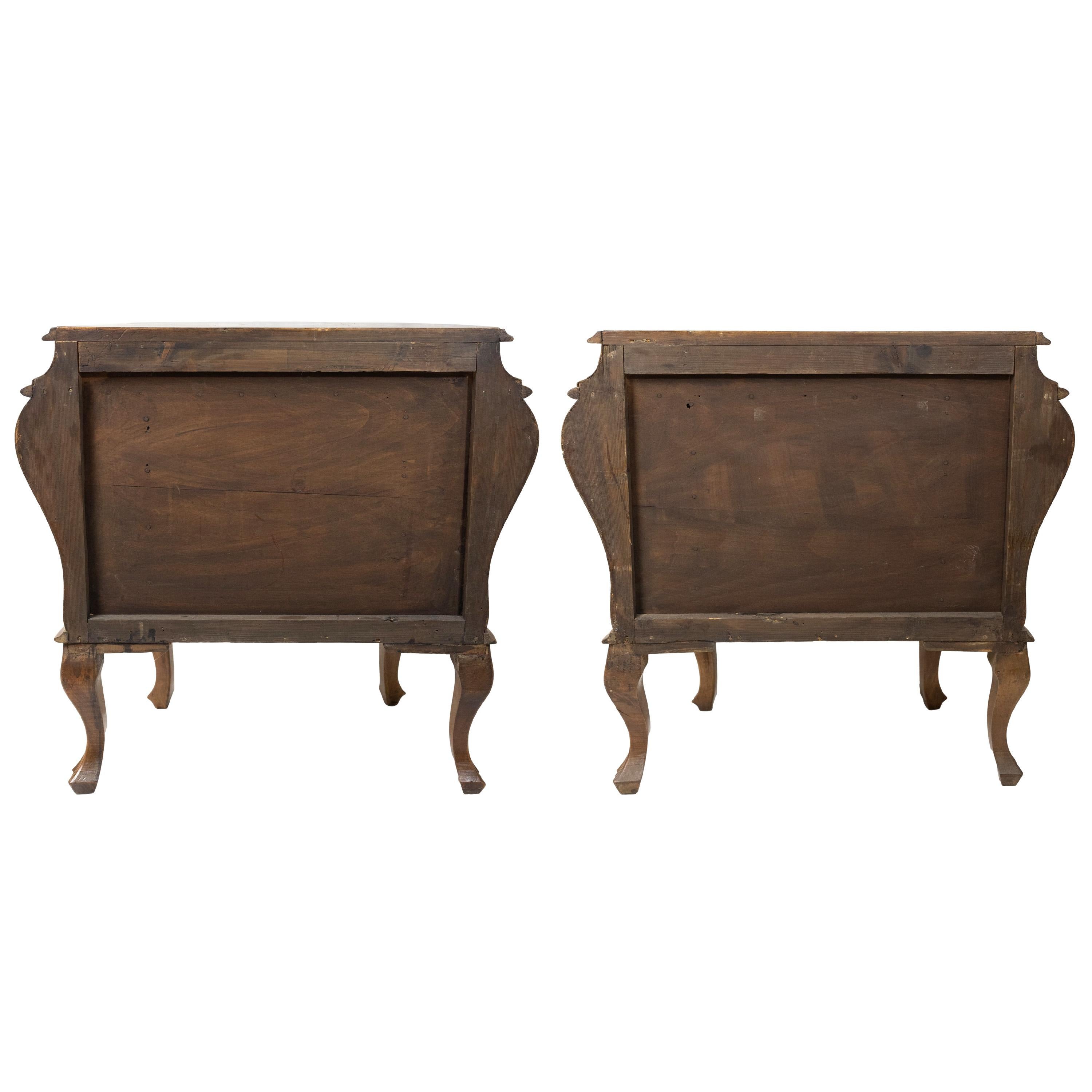 Late 19th Century Pair of Olive Wood Bombé Commodes/Side Cabinets, Italian, ca. 1880