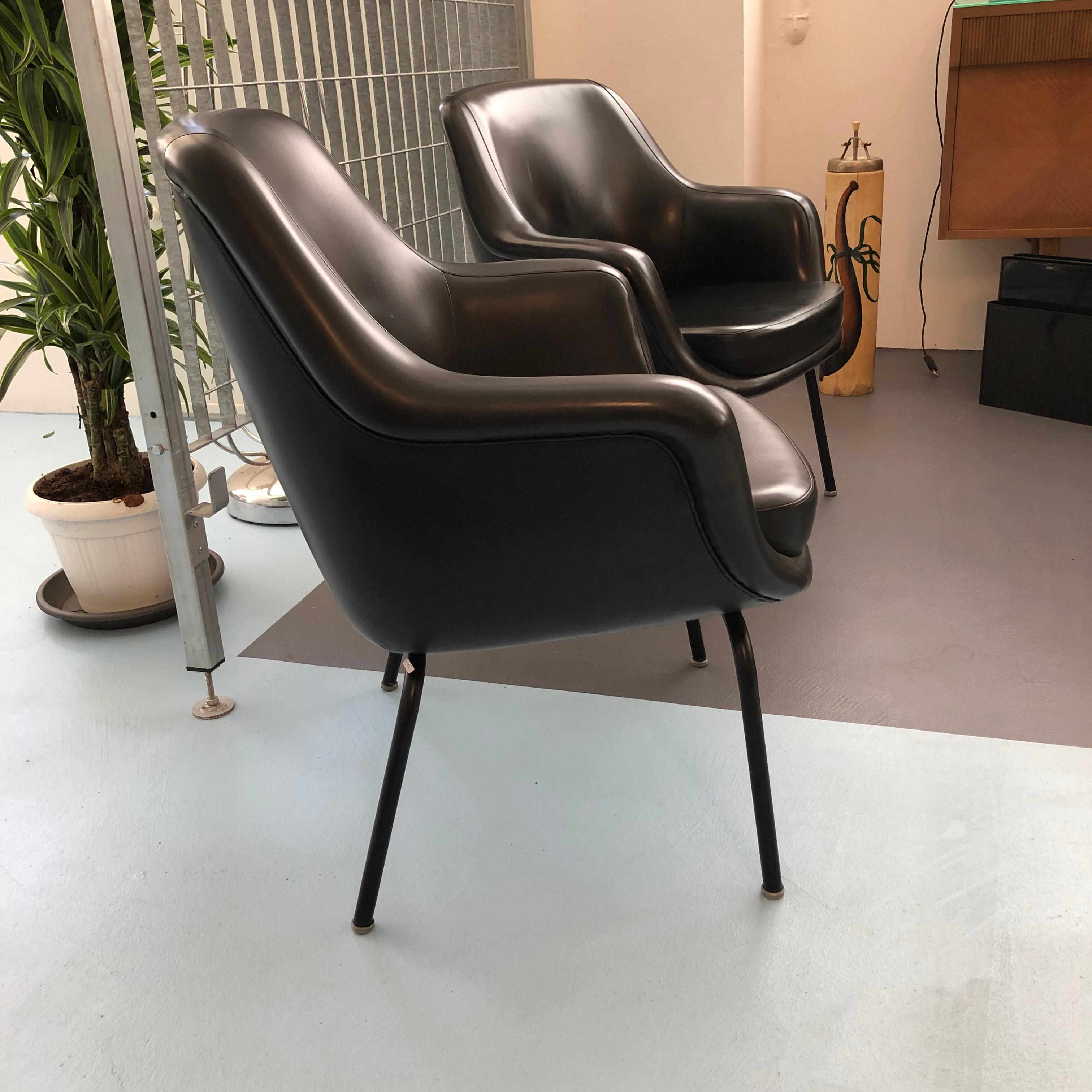 Pair of Olli Mannermaa Armchairs by Cassina, Italy, 1960s For Sale 3