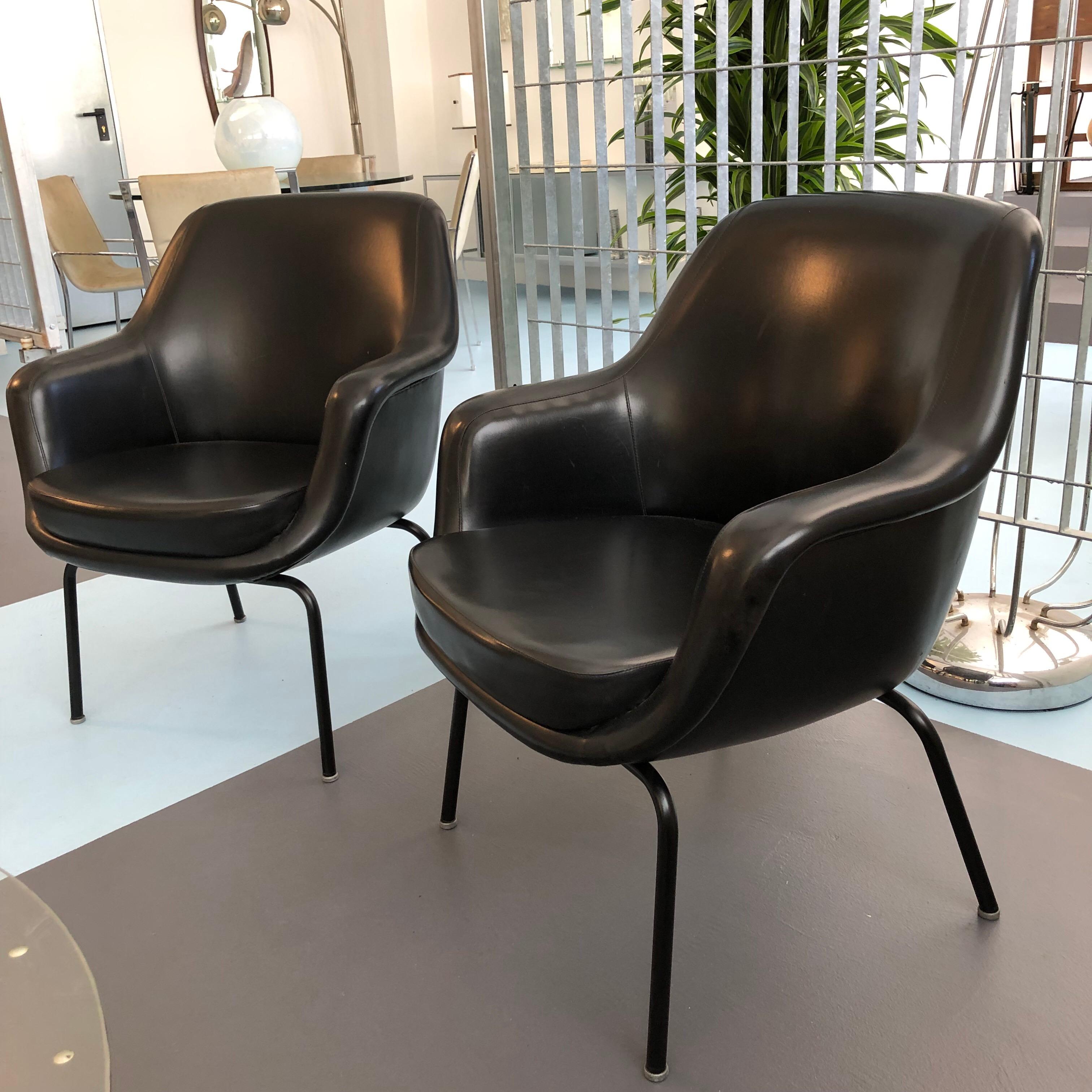 Faux Leather Pair of Olli Mannermaa Armchairs by Cassina, Italy, 1960s For Sale