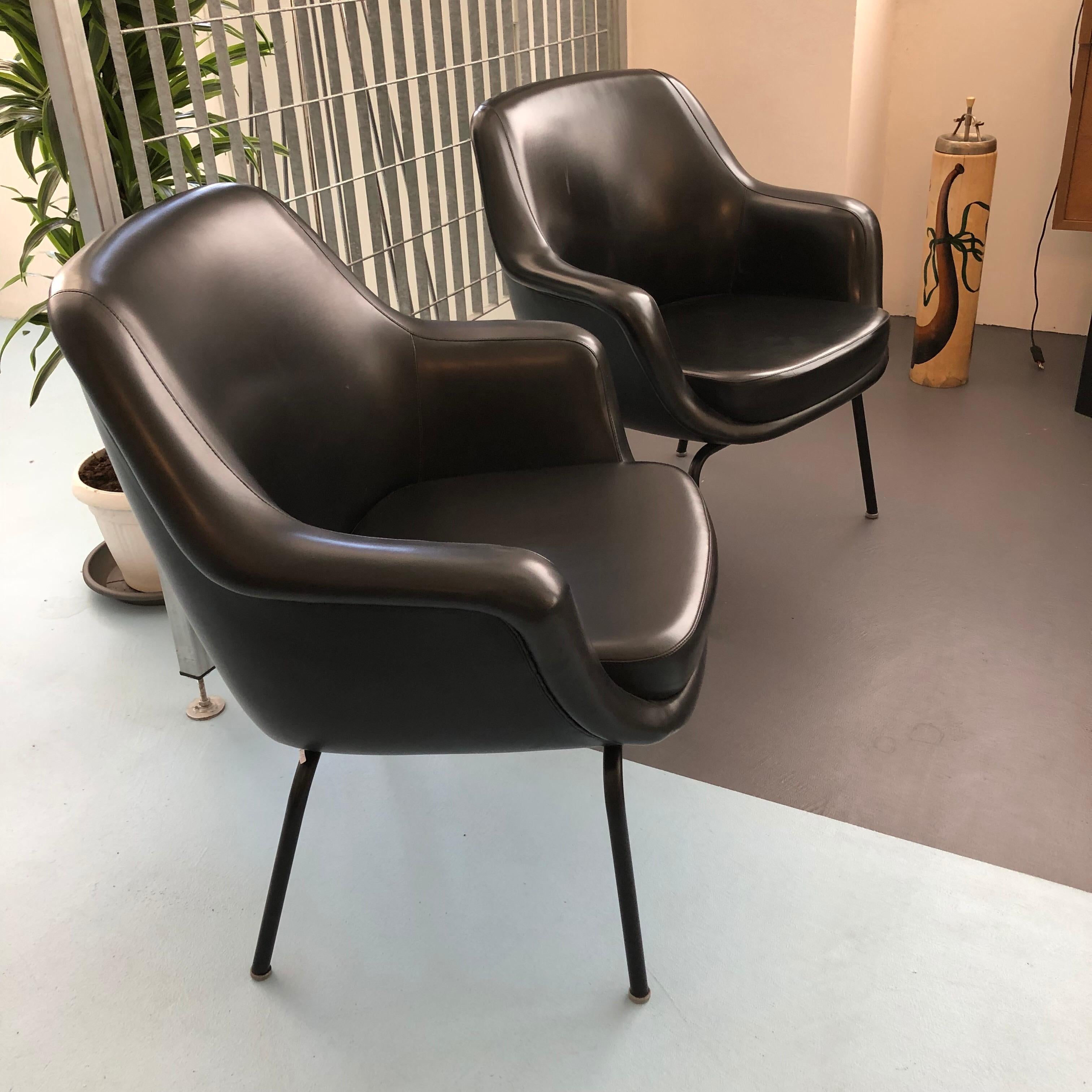 Pair of Olli Mannermaa Armchairs by Cassina, Italy, 1960s For Sale 2