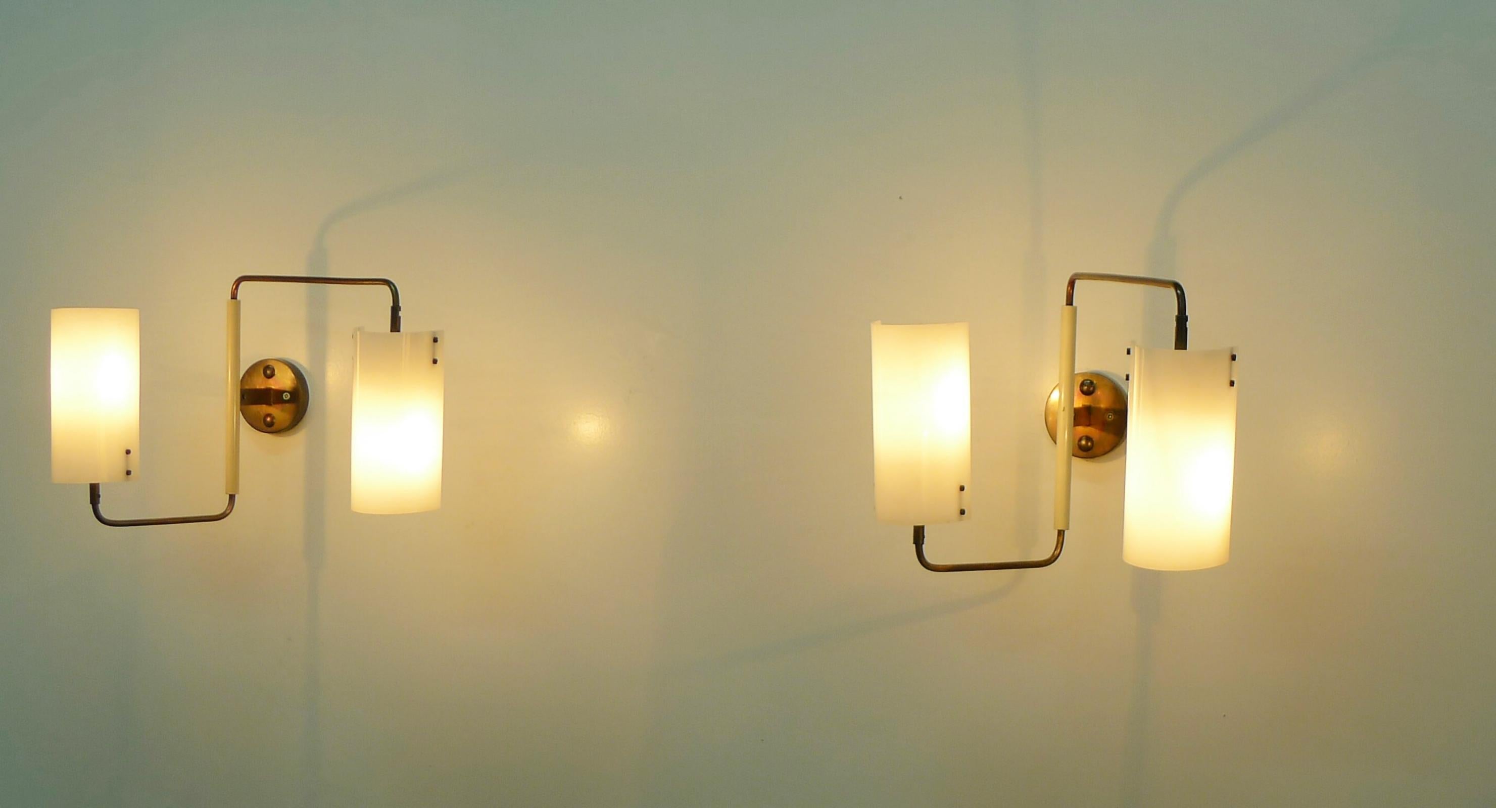 Brass Pair of Oluce Twin-Shade Adjustable Wall Lights, Designed by Tito Agnoli, 1955 For Sale