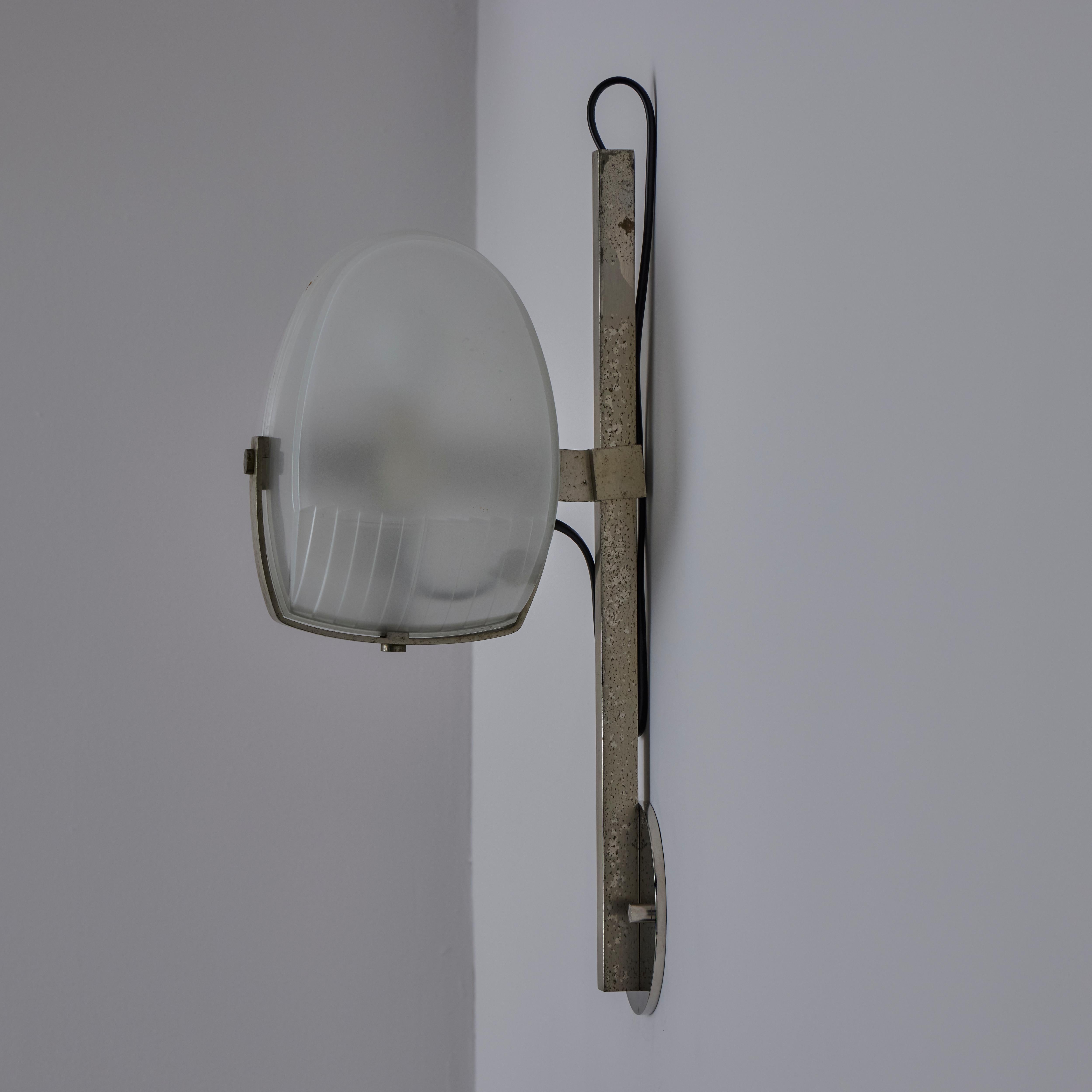 Coppia di appliques 'Omicron' di Vico Magistretti per Artemide in vendita 6