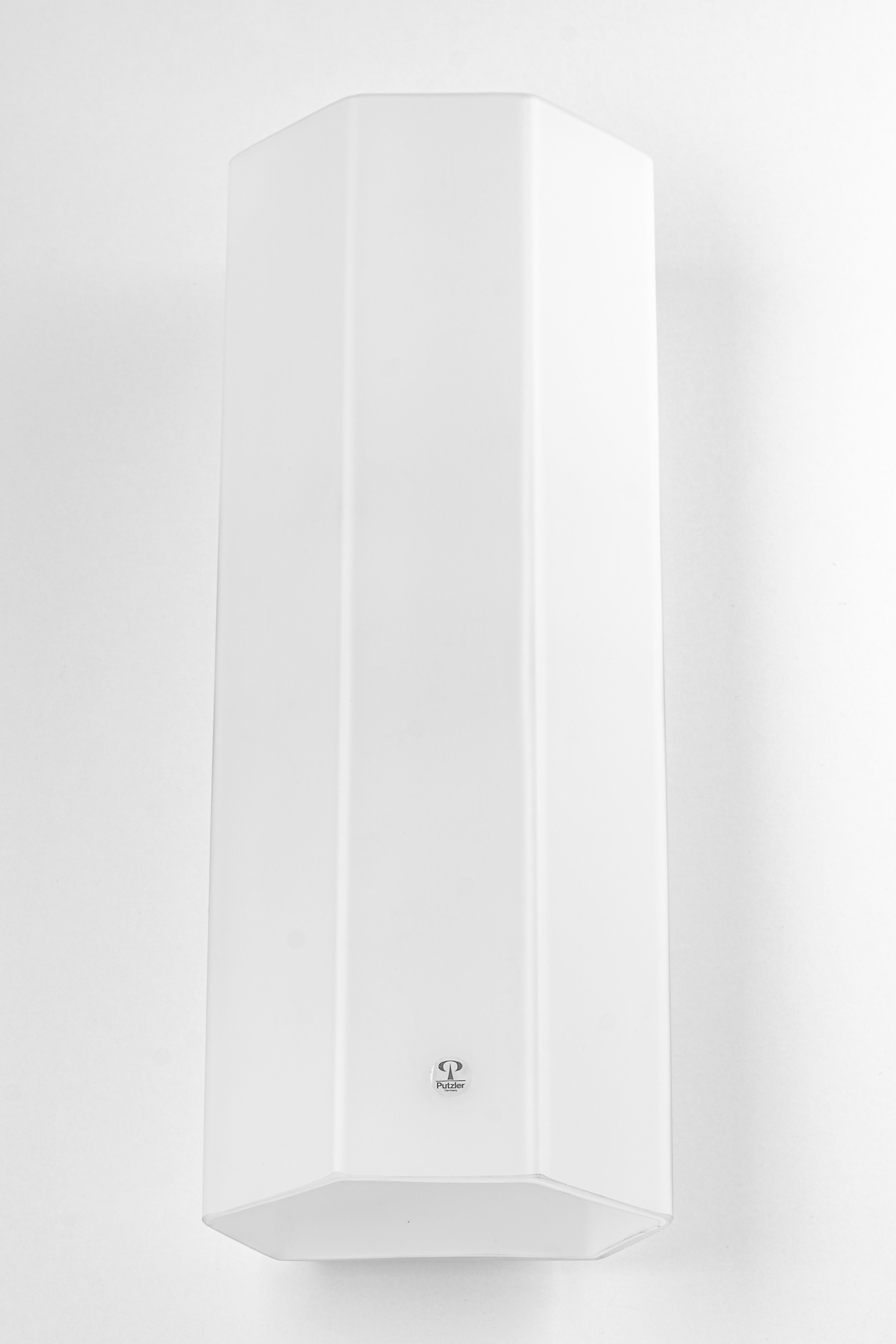 Paar Opalglas auf weißem Rahmen Wandleuchten von Peil & Putzler, Deutschland, 1970er Jahre
Wunderbarer Lichteffekt.
Hochwertig und in sehr gutem Zustand. Gereinigt, gut verkabelt und einsatzbereit. 

Jede Leuchte benötigt 1 x E27 Standard