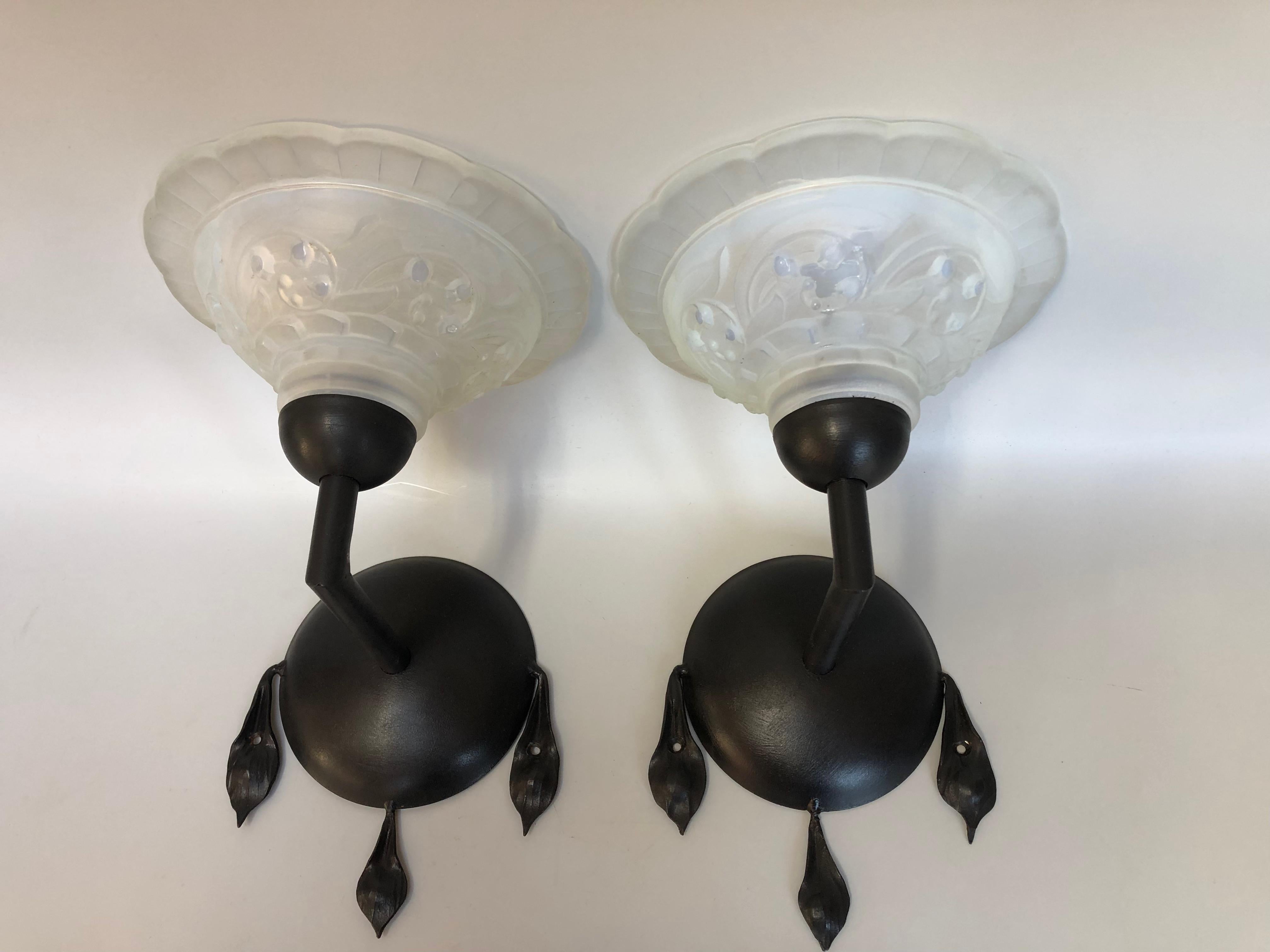 Art Deco Pair of Opalescent Art deco sconces Lily of the valley decor For Sale