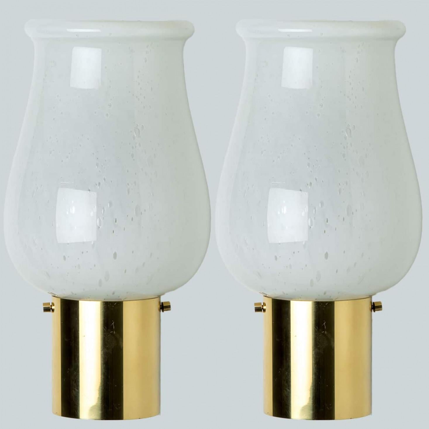 Pair of Opaline Glass Wall Lights by Glashütte Limburg, 1960 In Good Condition For Sale In Rijssen, NL