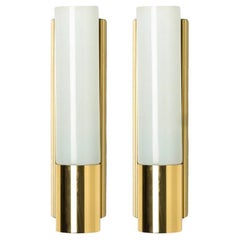 Pareja de apliques de cristal opalino de Glashütte Limburg, 1970