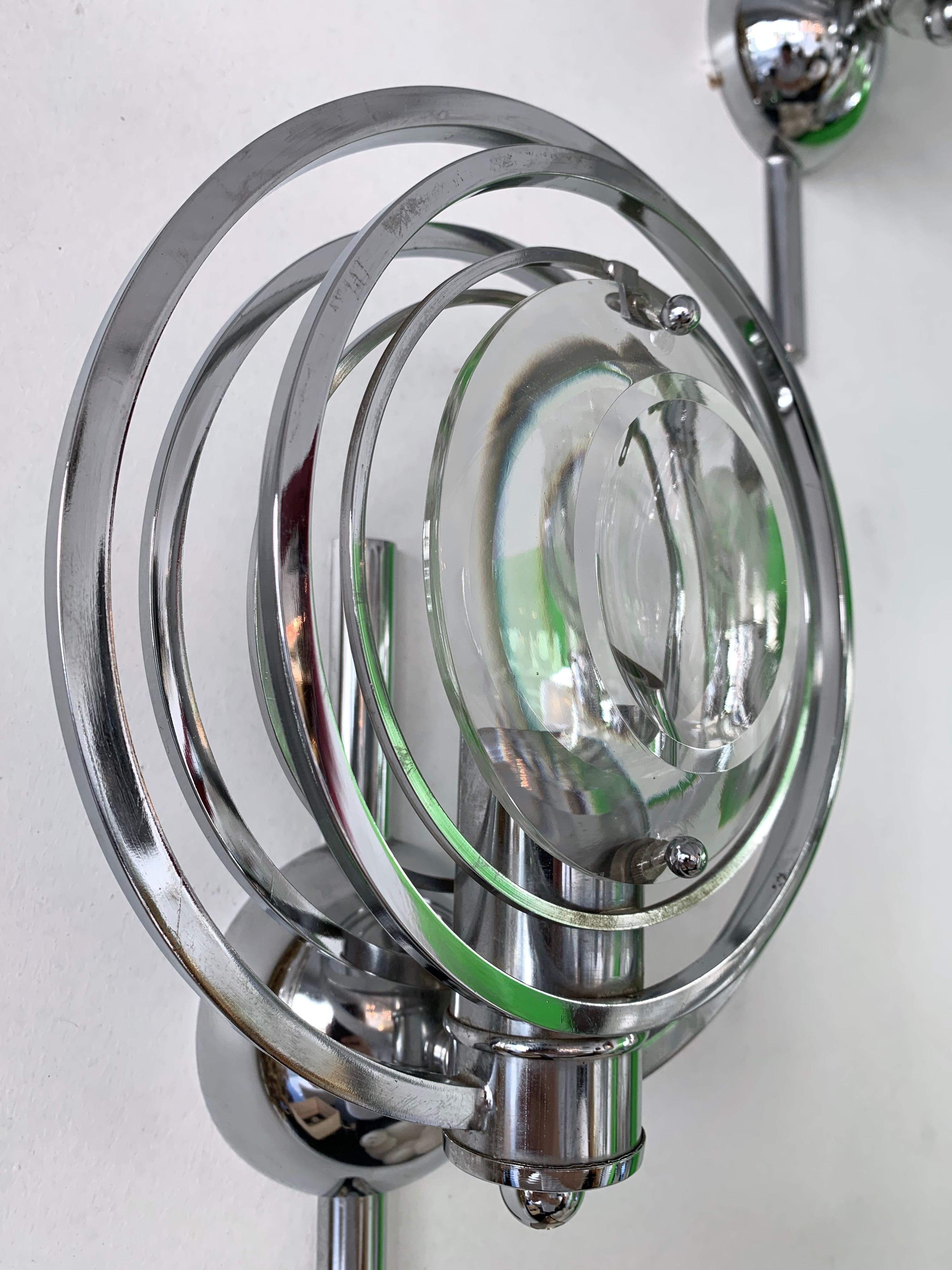 Late 20th Century Pair of Optical Metal Chrome Sconces by Oscar Torlasco, Italy, 1970s For Sale