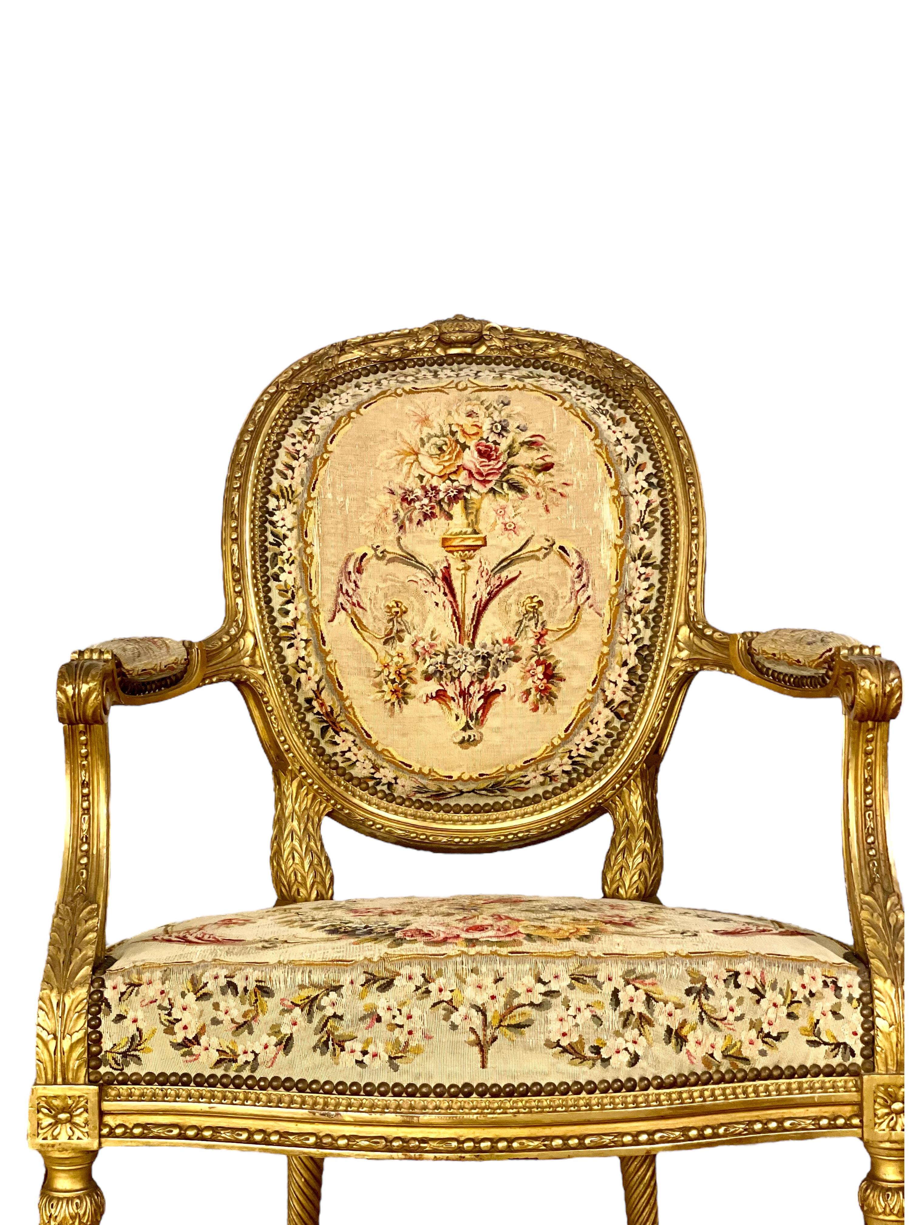 Pareja de opulentos Fauteuils de madera dorada Siglo XIX en venta 7