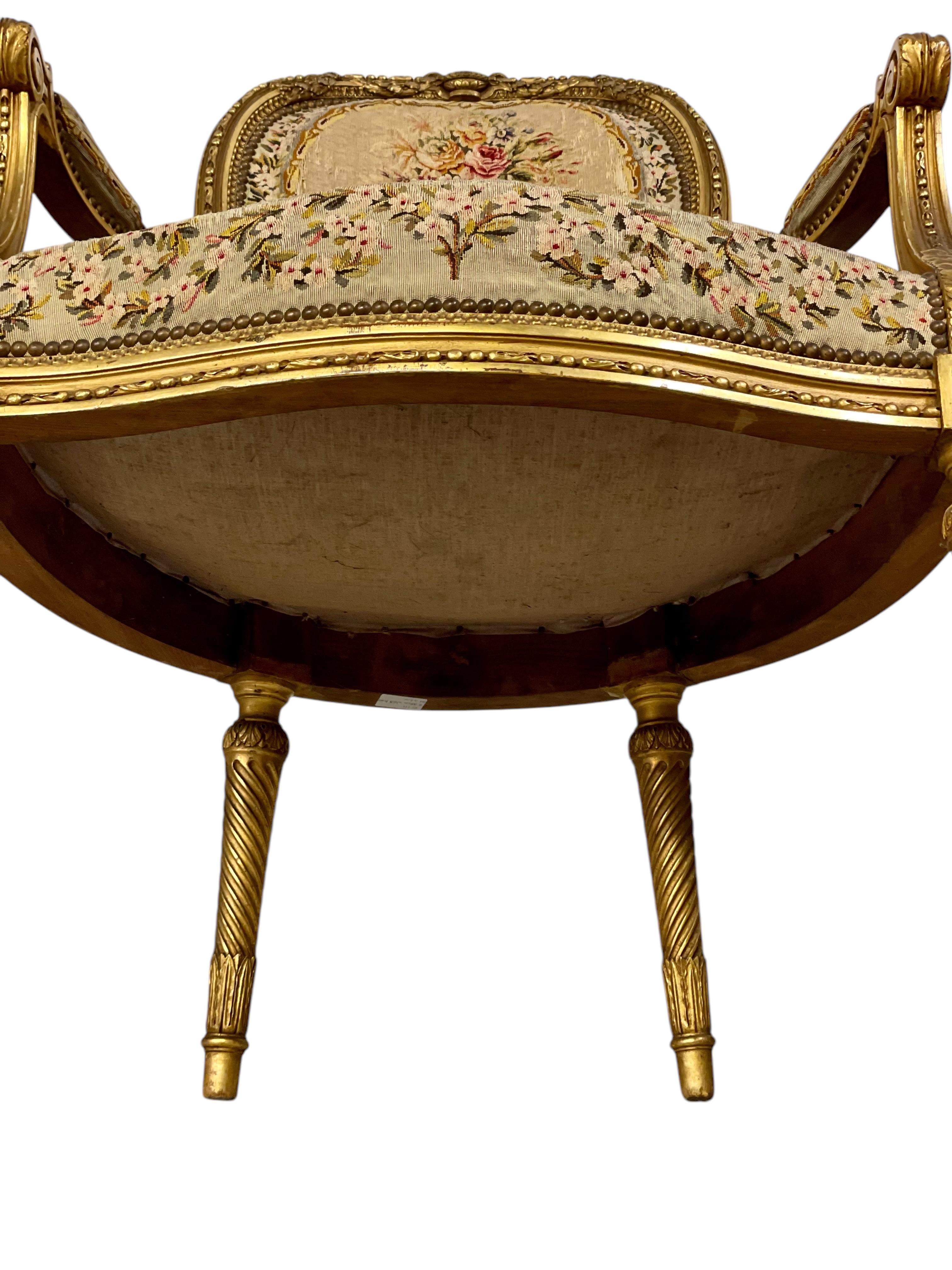 Pareja de opulentos Fauteuils de madera dorada Siglo XIX en venta 8