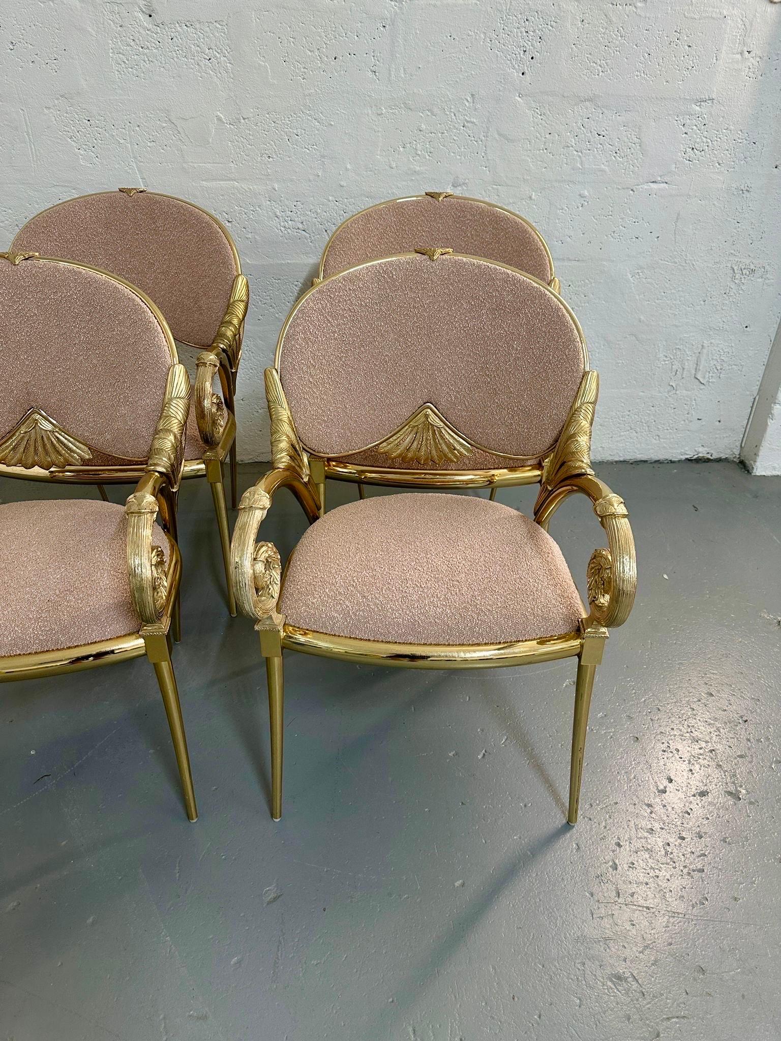 Paire d'opulents fauteuils décoratifs Manuel Vidal Grau en métal plaqué or en vente 5