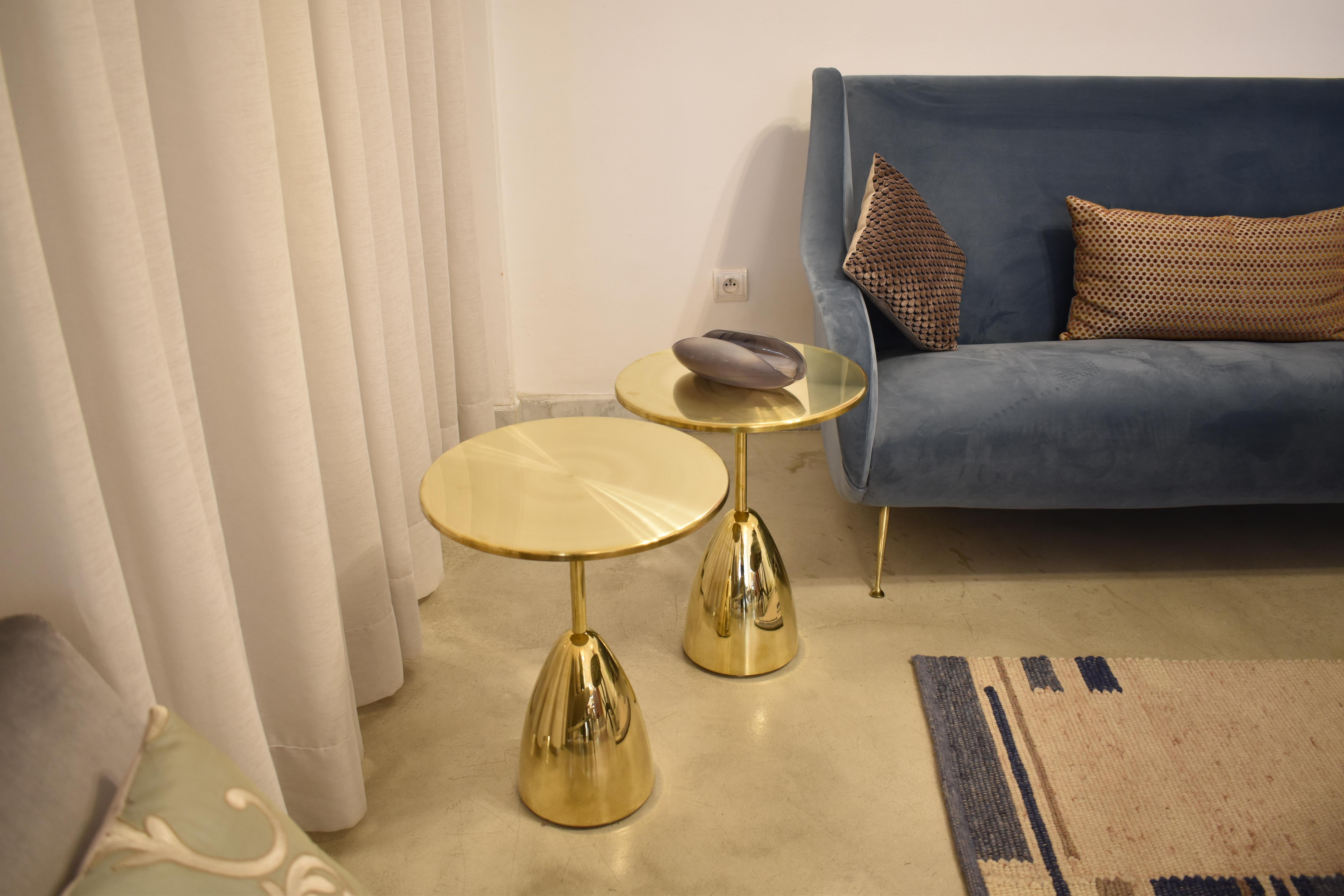 Pair of Or-Ora handcrafted brass side tables by Jonathan Amar Studio For Sale 6