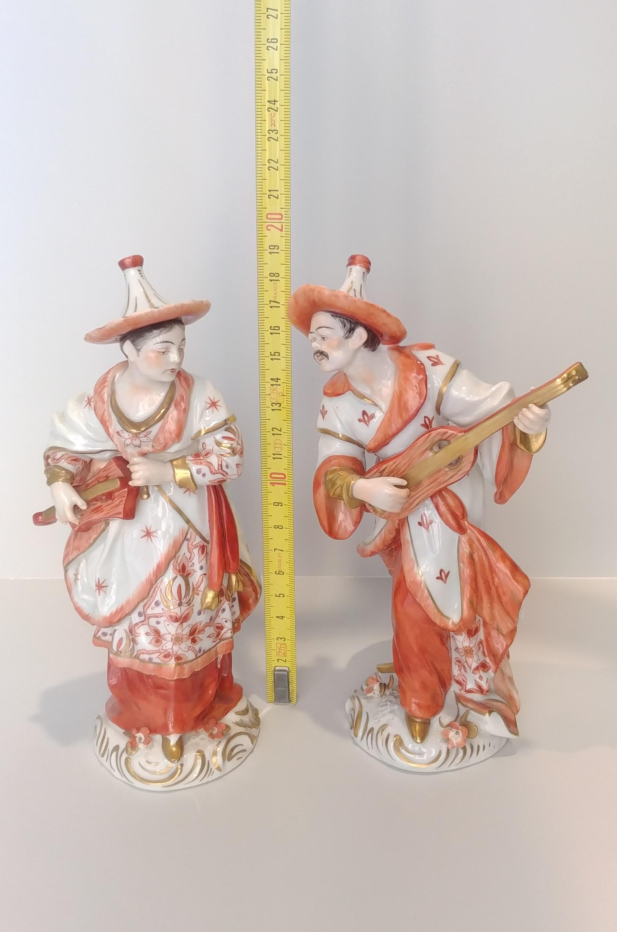 Pair of Orange Gold Dresden Porcelain Figurines Chinese Musicians, 20th Century For Sale 9