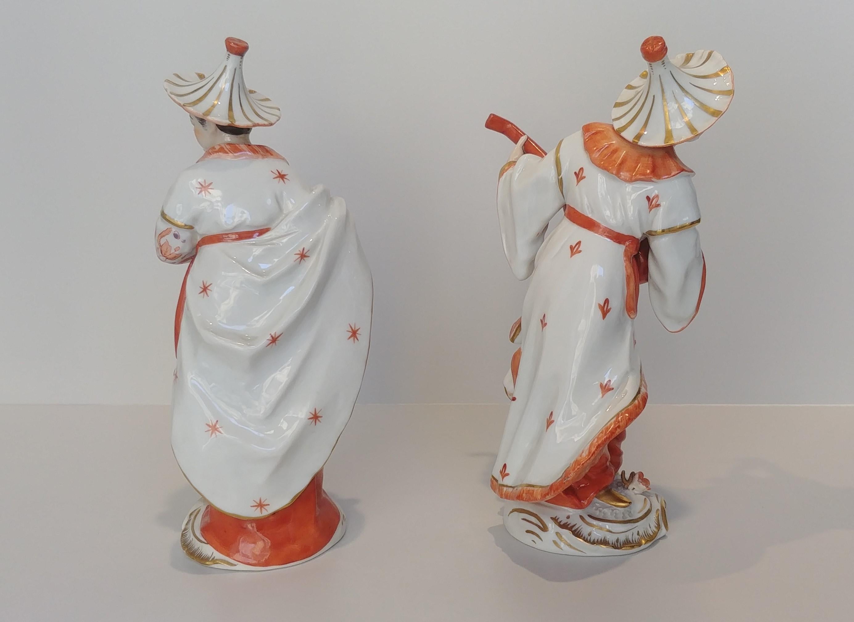 Pair of Orange Gold Dresden Porcelain Figurines Chinese Musicians, 20th Century For Sale 2
