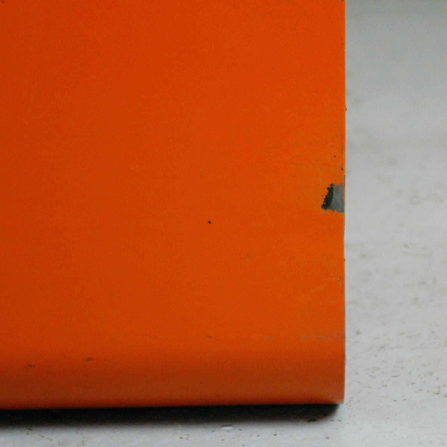 Pair of Orange Lacquered Metal Waterfall Console Tables from the 1970s In Good Condition In Vienna, AT