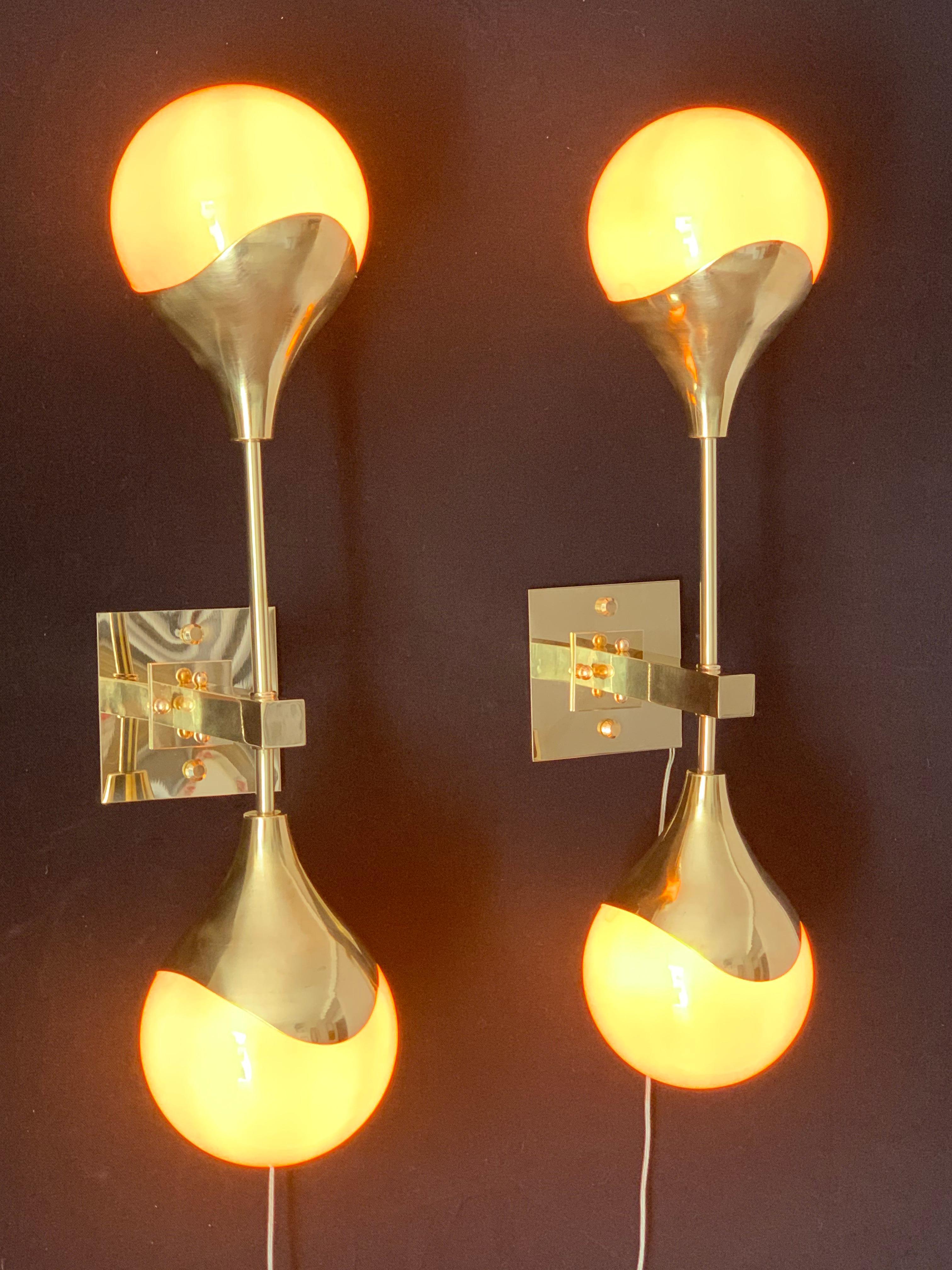 Pair of Orange Murano Glass and Brass Wall Sconces, Stilnovo Style 7