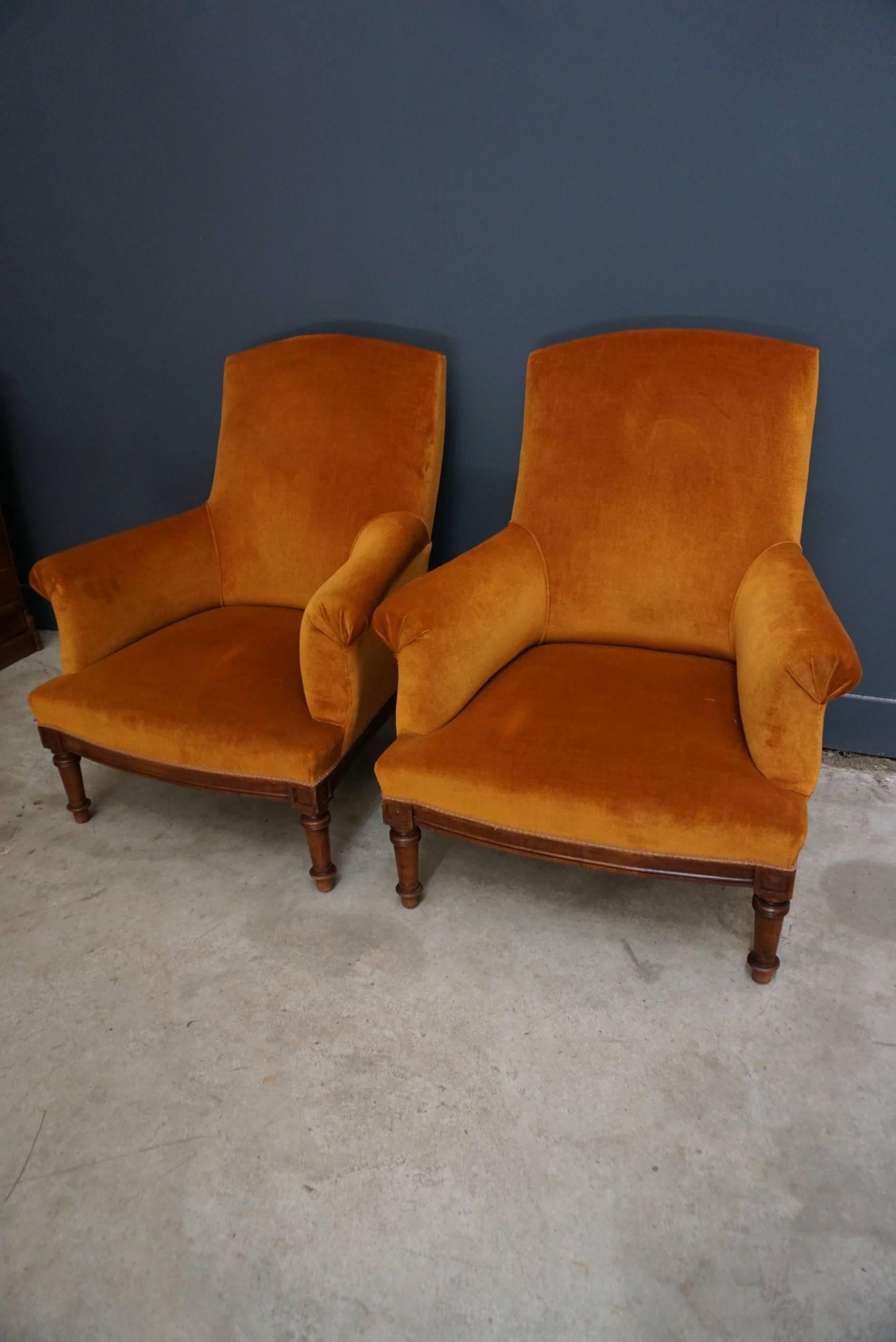 Pair of Orange Velvet French Lounge Chairs Walnut Frame, 1920-1930s 1