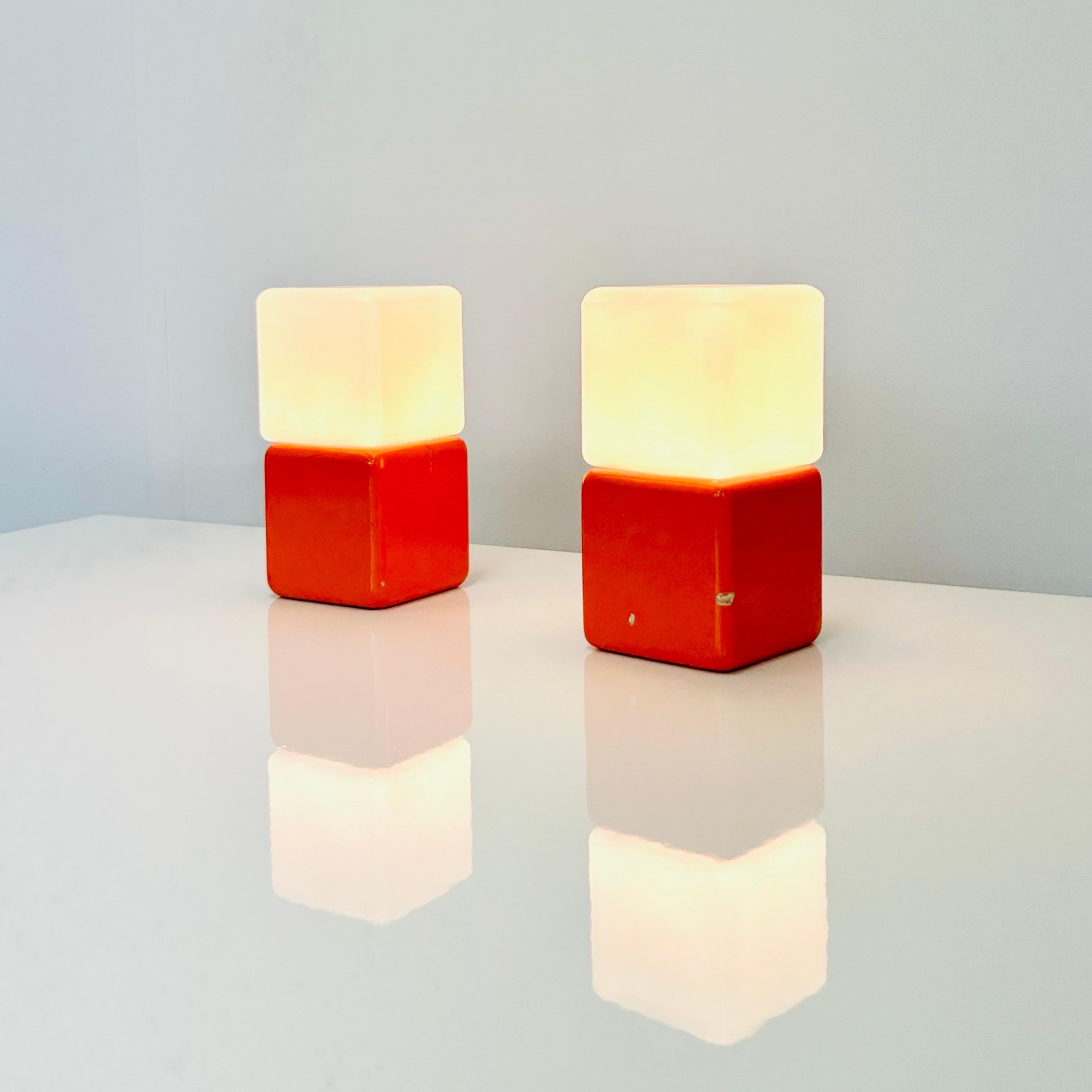 Pair of Orange & White Bed Lamps by Holm Sørensen, 1960s, Denmark For Sale 1