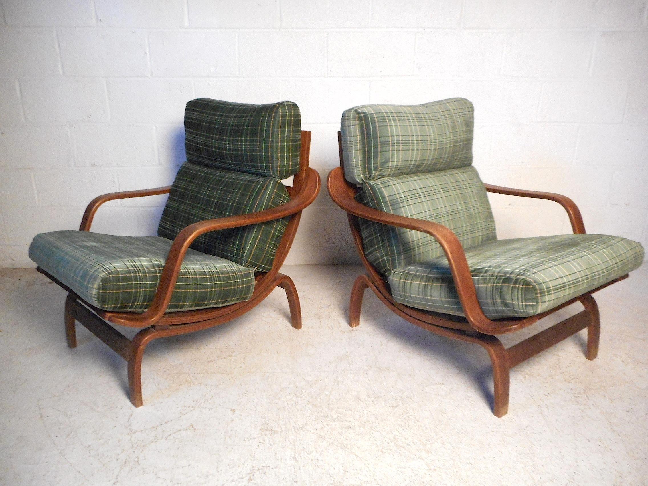 charlton lounge chair