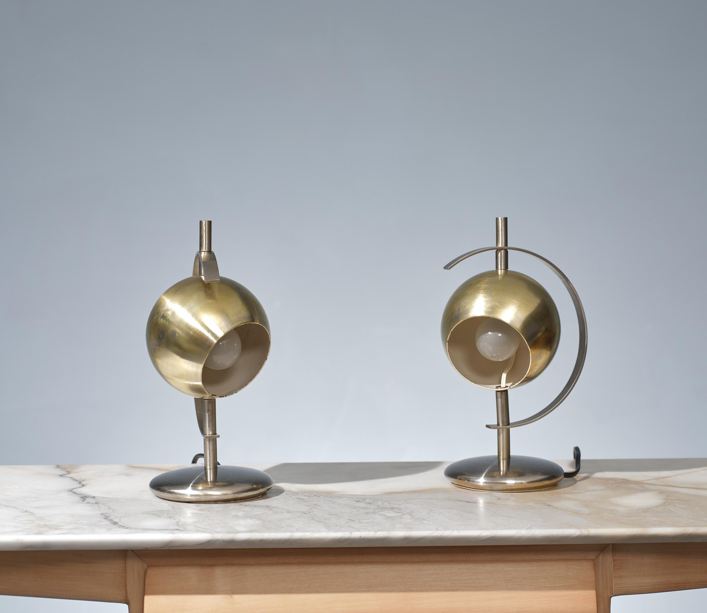 Late 20th Century Pair of Orbital Italian Table Lamps, 1970s Brass and Steel For Sale