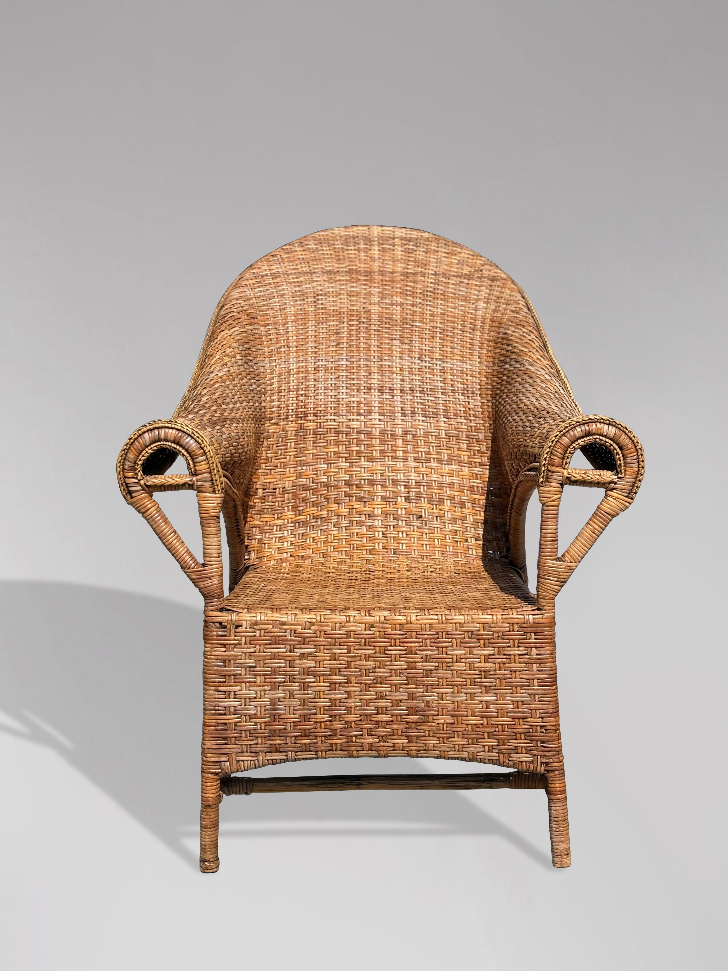 20ième siècle Paire de fauteuils Arts & Crafts en osier et rotin biologique par Dryad en vente