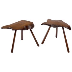 Paar organische schwere Nussbaum Massivholz lackiert Slab Top End Tables Tapered Legs