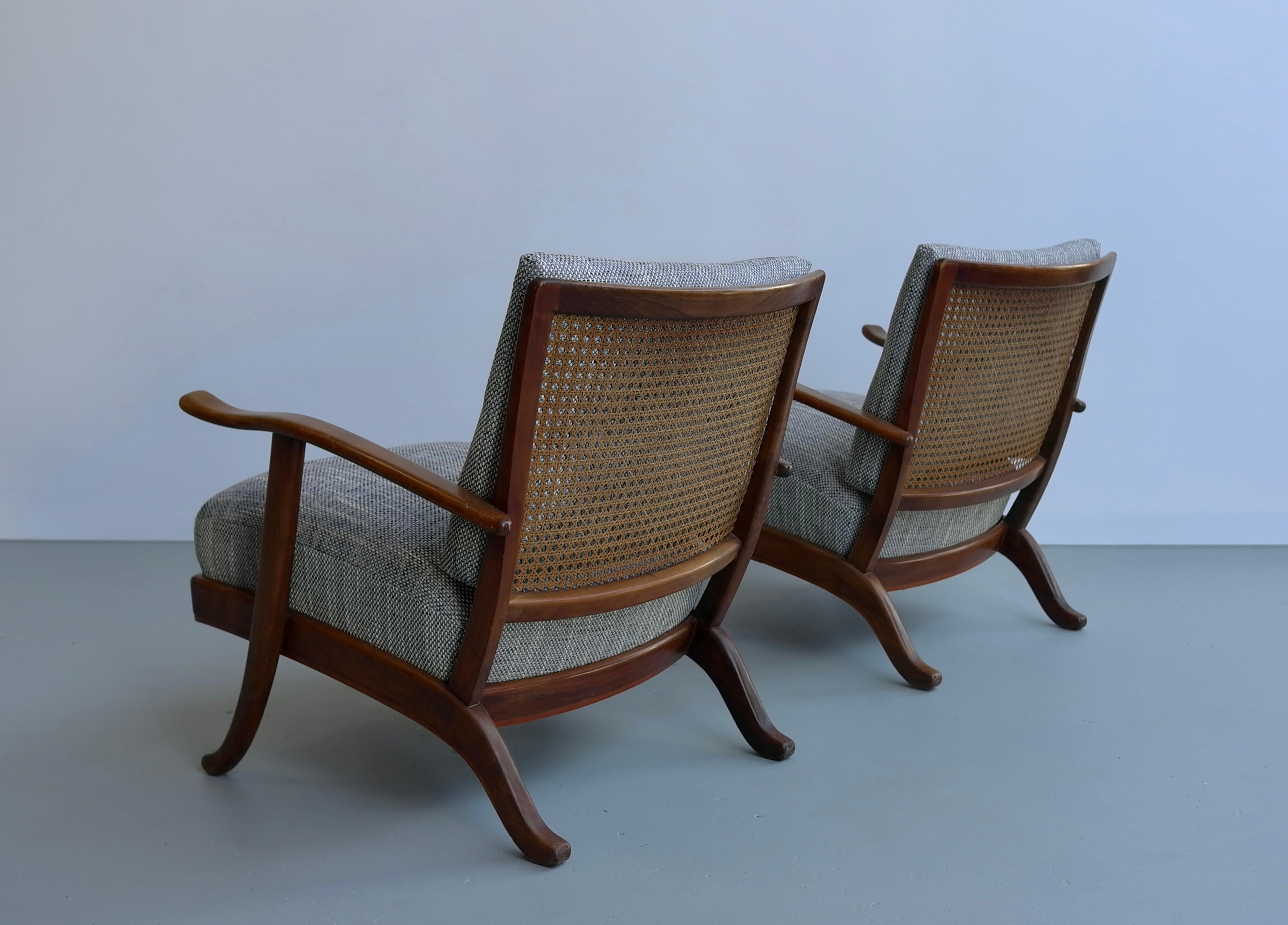 Pair of Organic Lounge Chair in Wood and Wicker, Italy, 1950s In Good Condition In Den Haag, NL