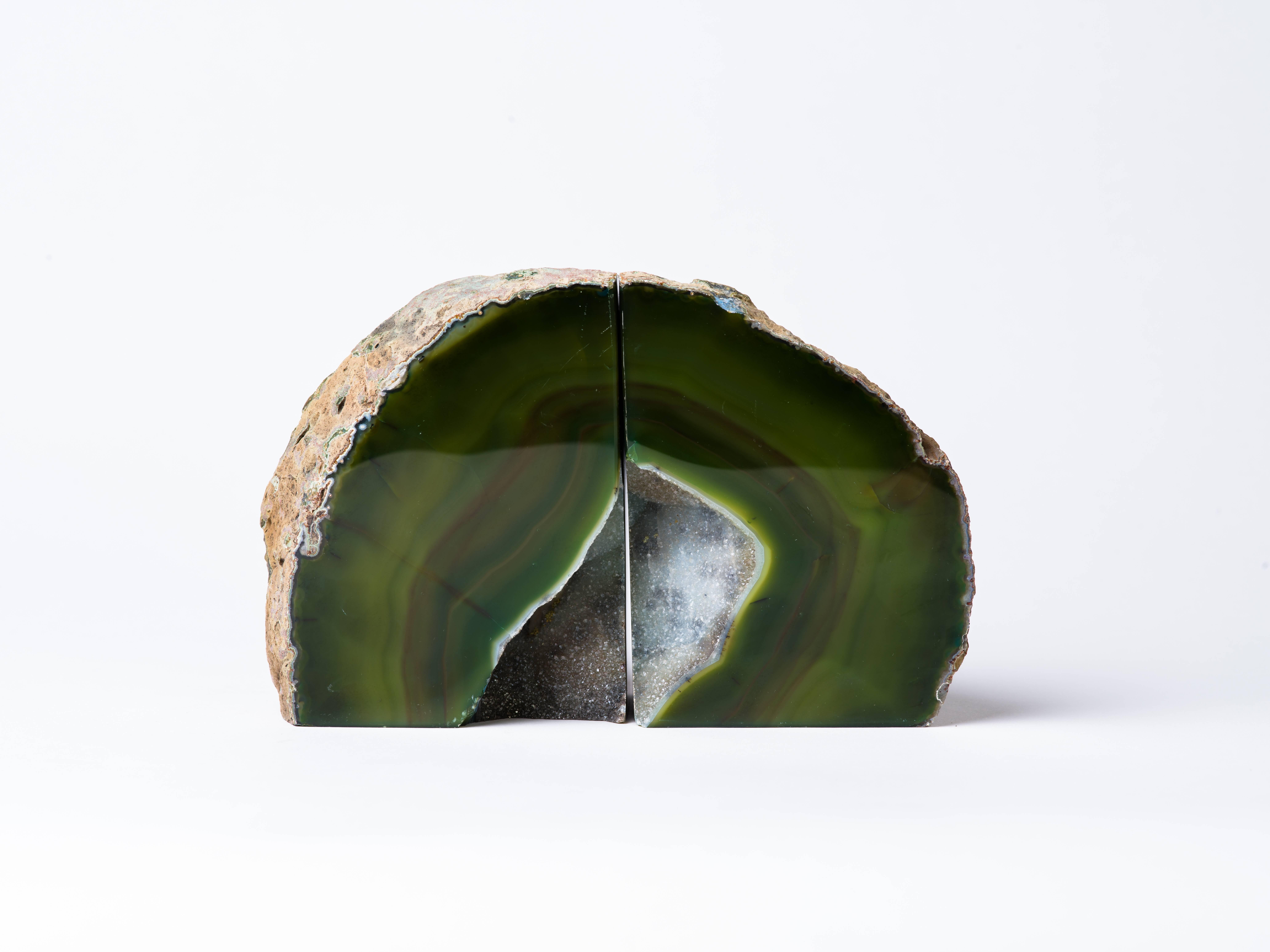 Pair of Organic Modern Agate Stone and Crystal Bookends in Moss Green In Excellent Condition In Fort Lauderdale, FL