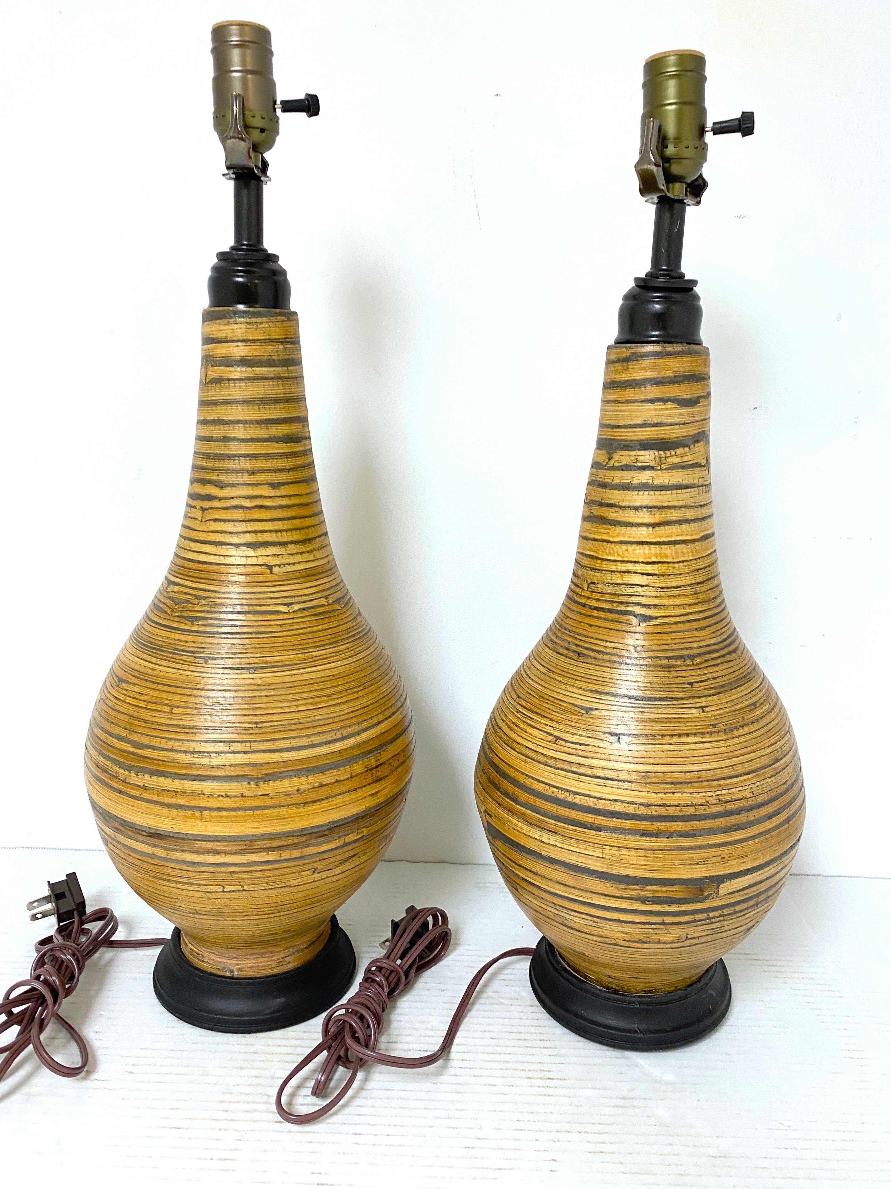 20ième siècle Paire de lampes modernes organiques en bambou en vente