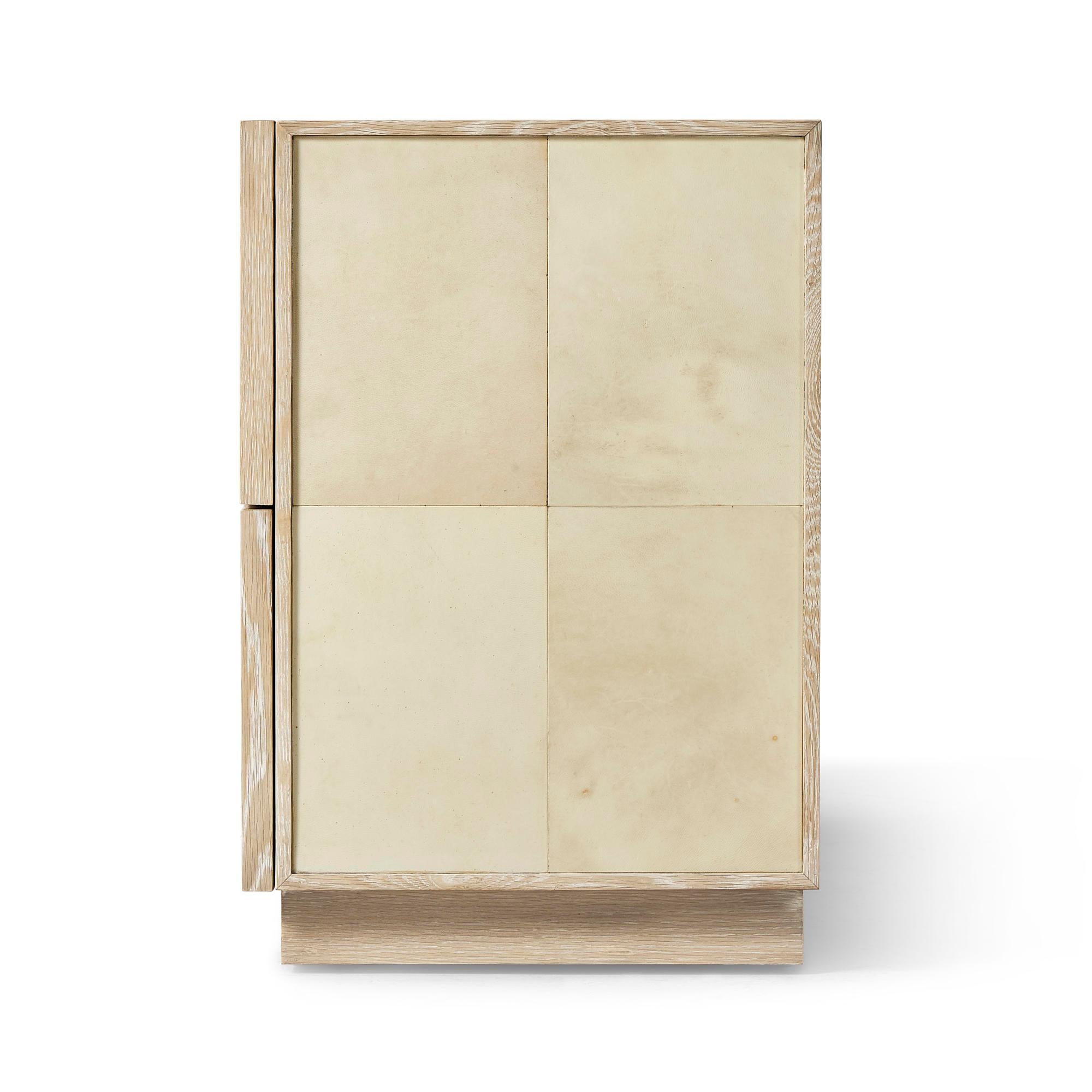 Contemporary Pair of Organic Modern Nightstands For Sale