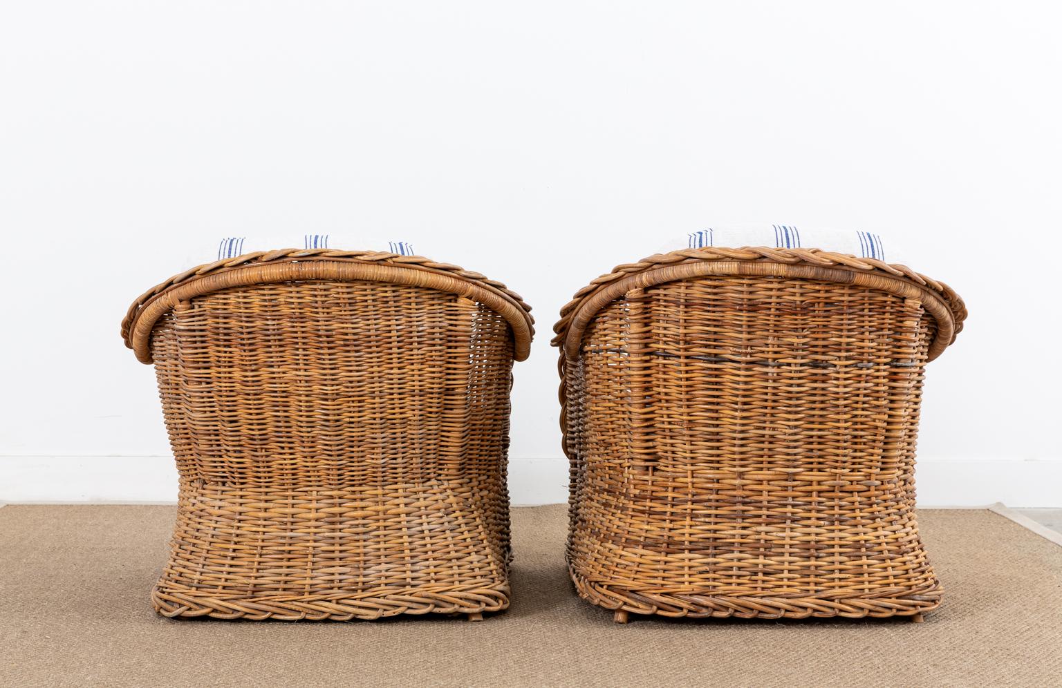 Pair of Organic Modern Woven Rattan Wicker Lounge Chairs 10