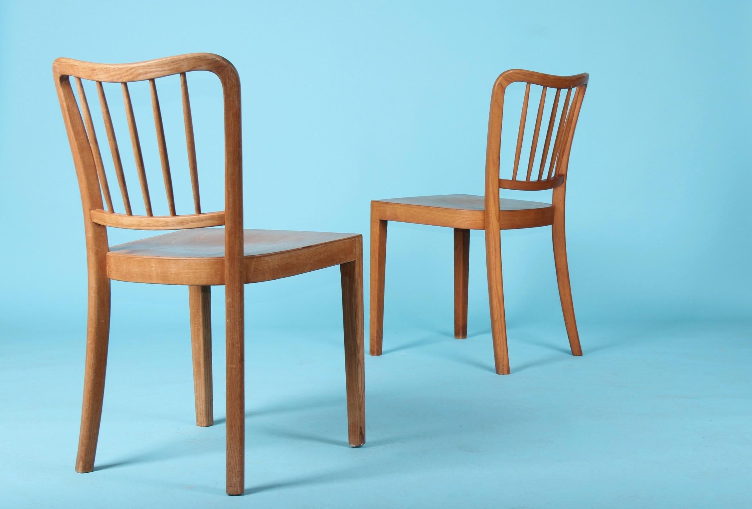 Pair of Organic Wood Chairs 1