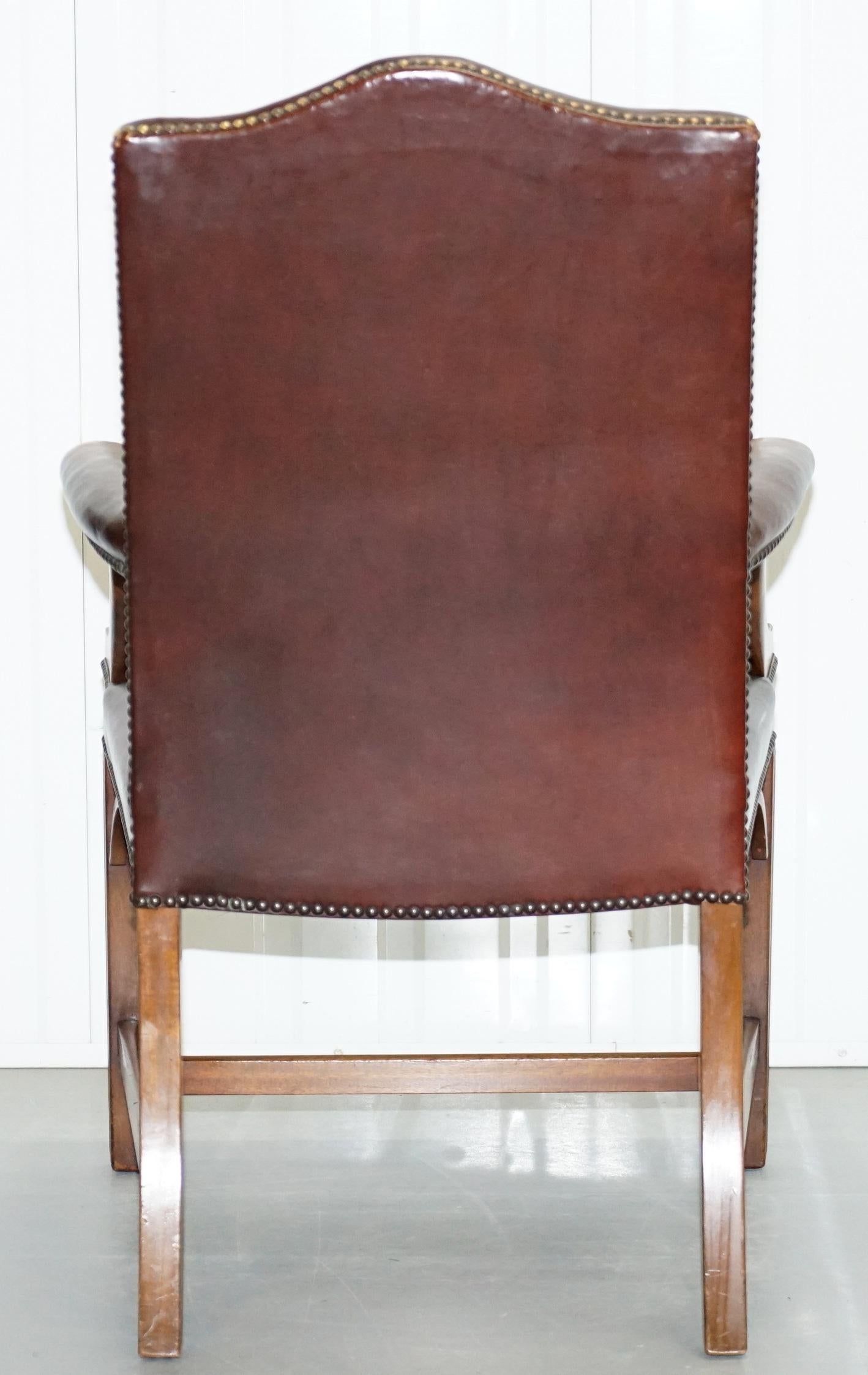 Pair of Original 1930s Hillcrest Vintage Brown Leather Gainsborough Armchairs 8