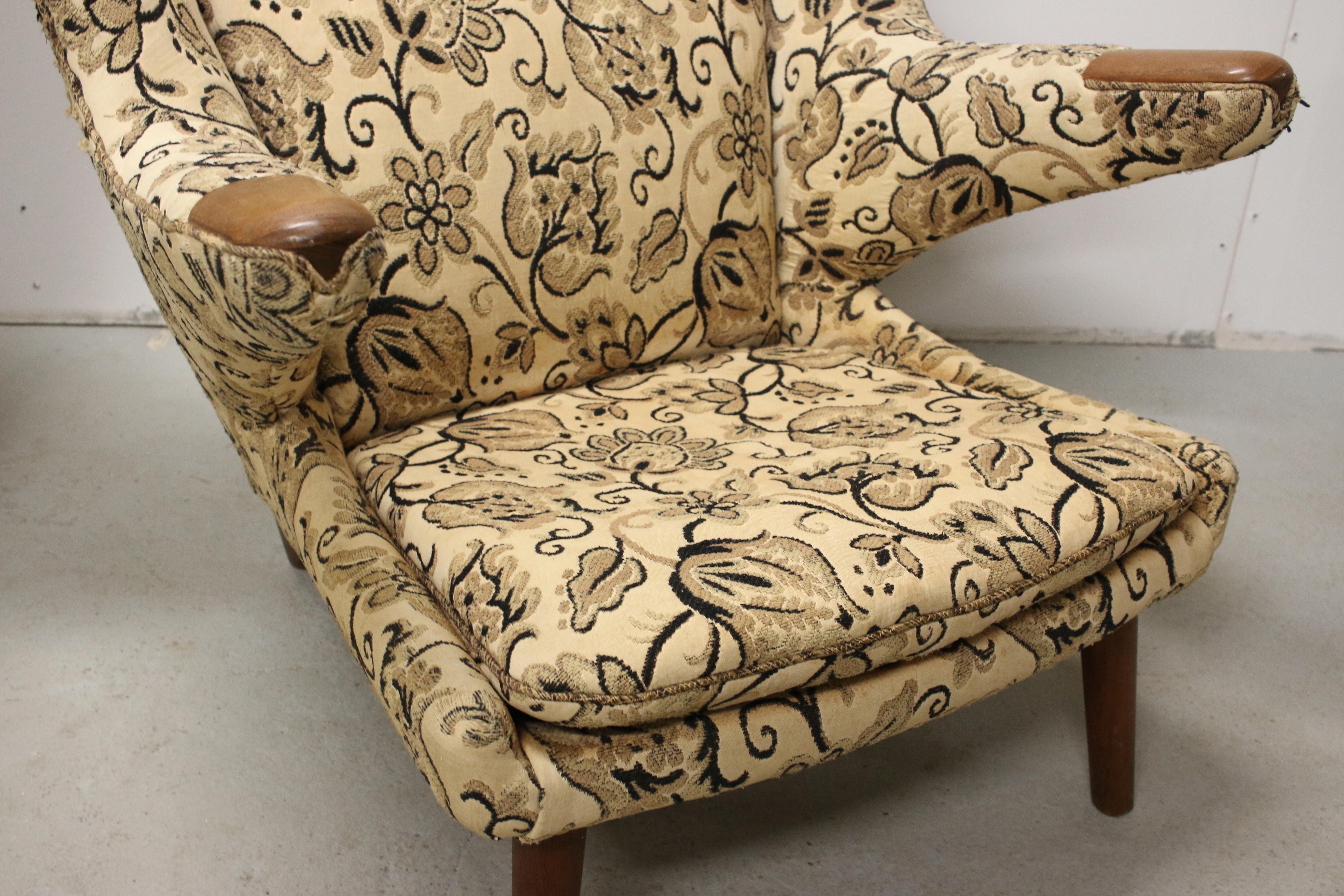 Pair of Original 1950s Hans Wegner Papa Bear Chairs, Incl. Reupholstery in COM 6