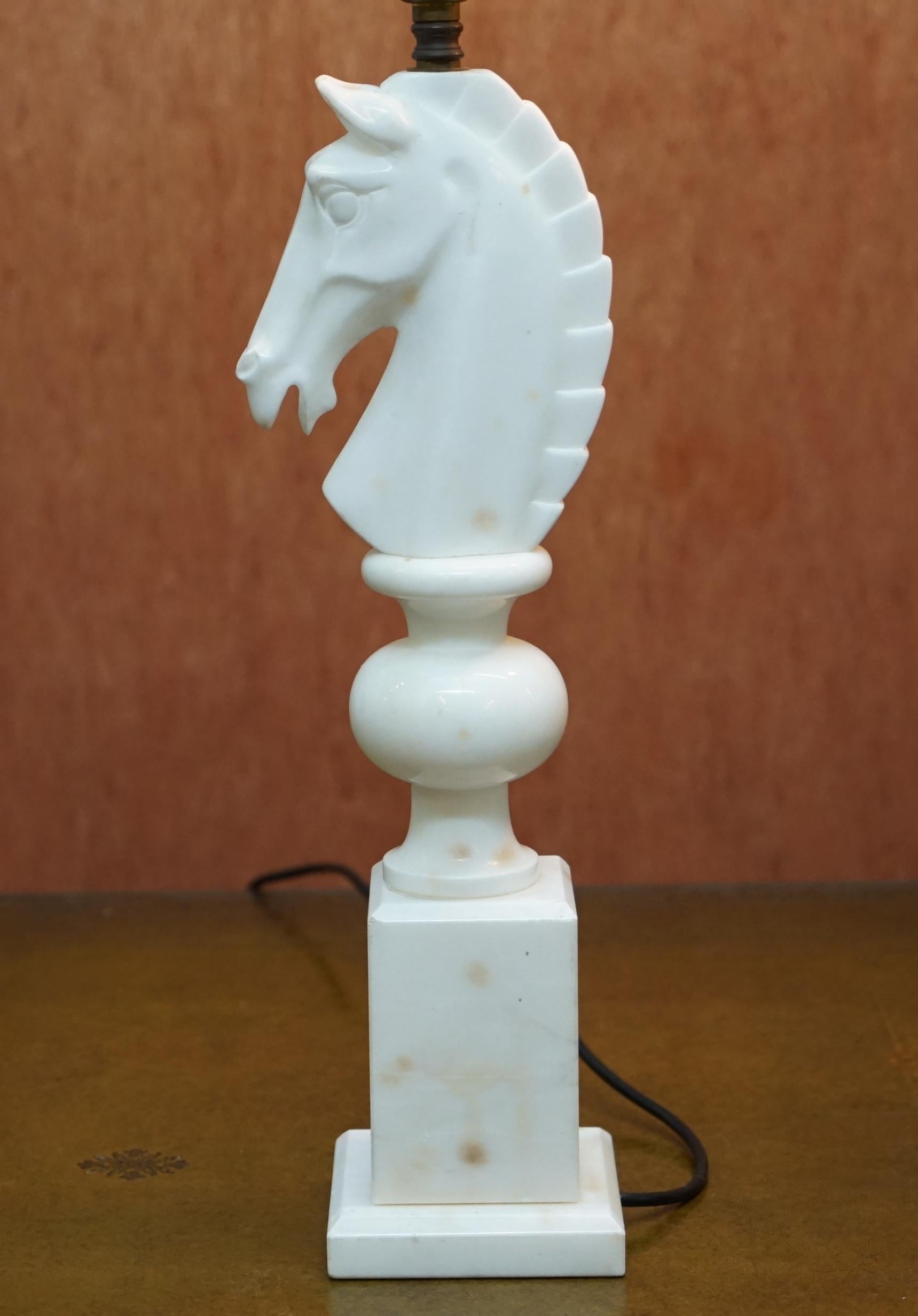 Pair of Original 1950s Italian Carrara Marble Chess Horse Lamps Fully Serviced For Sale 1