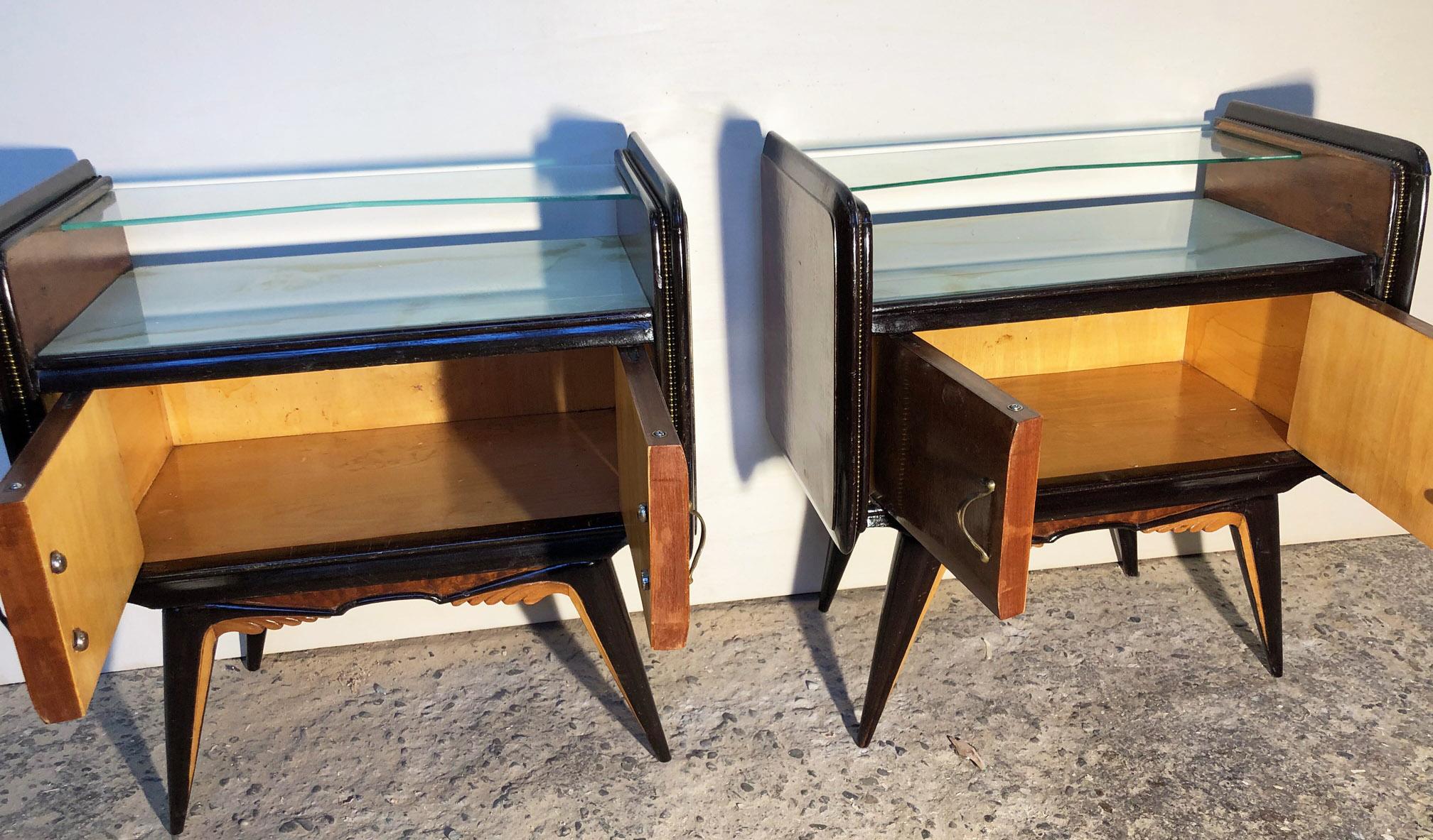 Pair of  Italian Design Nightstands Ebonite Wood Marbled Glass In Good Condition For Sale In Buggiano, IT