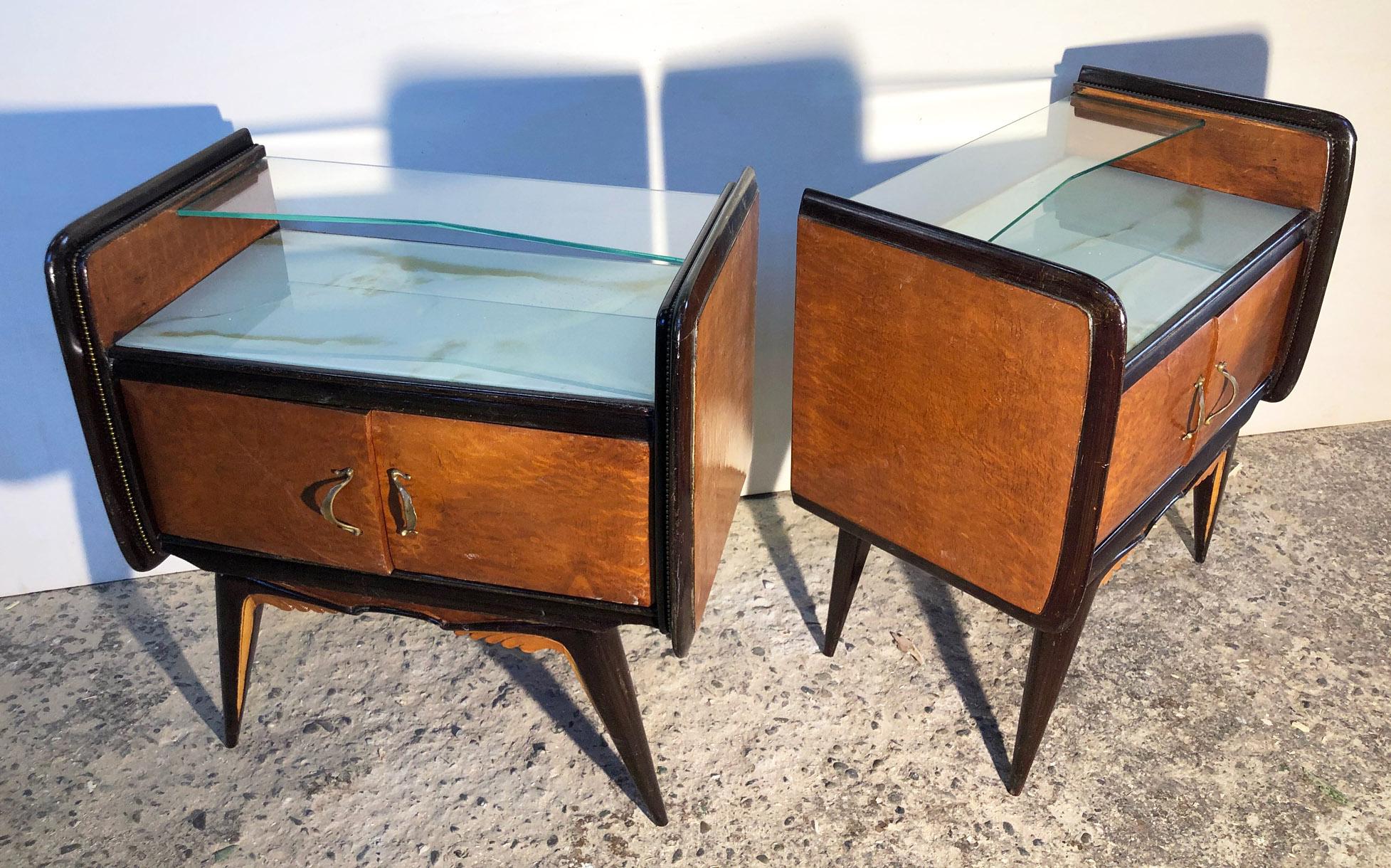 Pair of  Italian Design Nightstands Ebonite Wood Marbled Glass For Sale 1