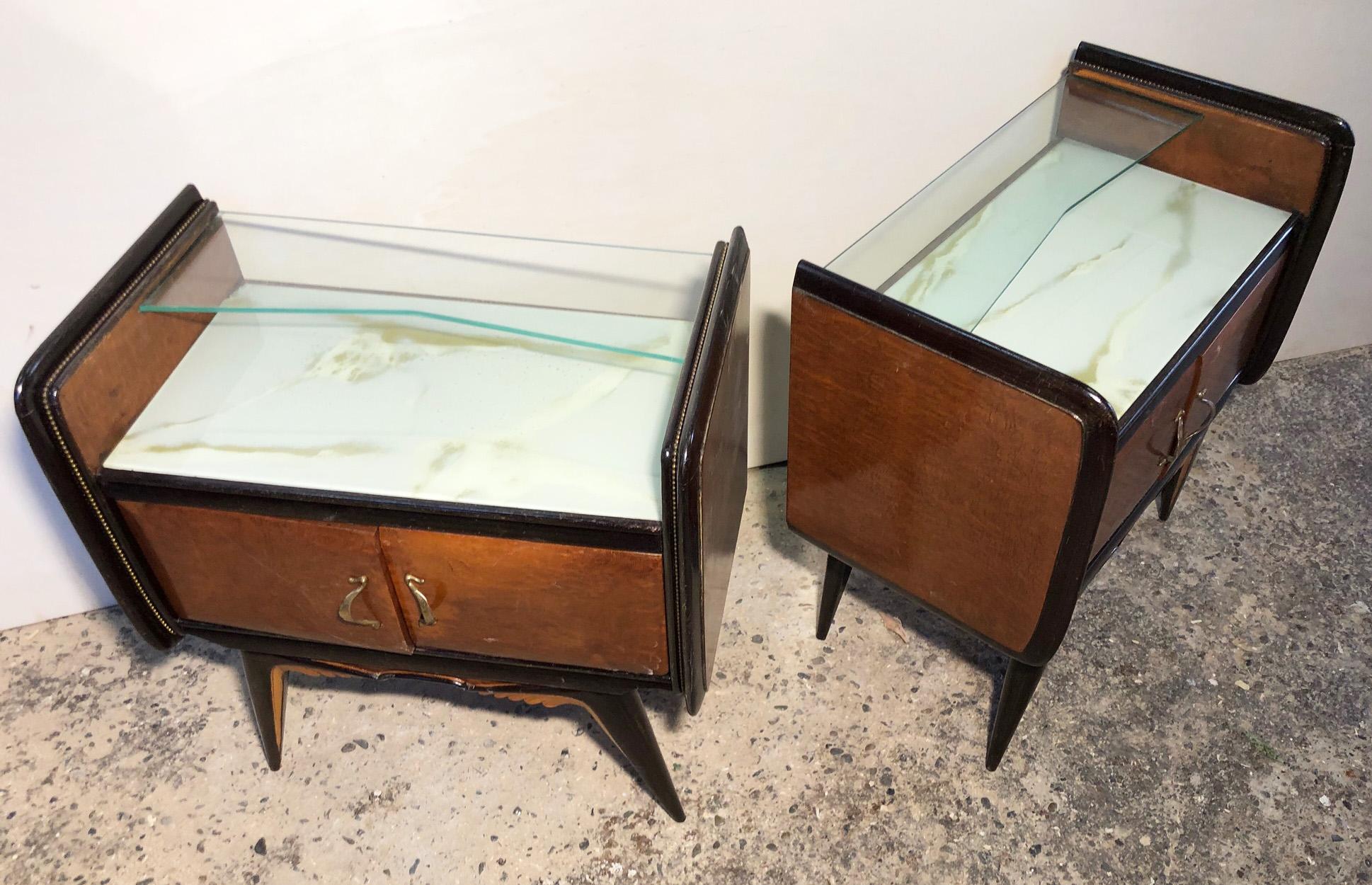 Pair of  Italian Design Nightstands Ebonite Wood Marbled Glass For Sale 2