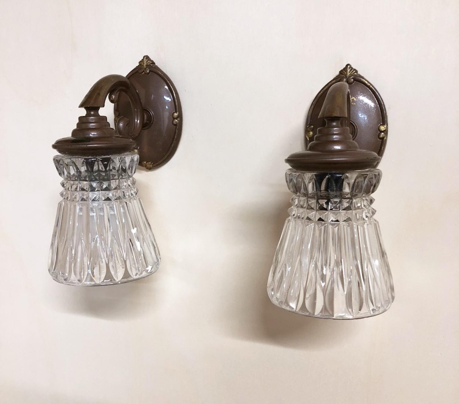 Pair of Original 1970s Italian Brass Wall Lamps, Bronzed Color 10
