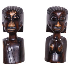 Coppia di fermalibri africani originali, in ebano laccato, in ottimo stato di conservazione, anni '20