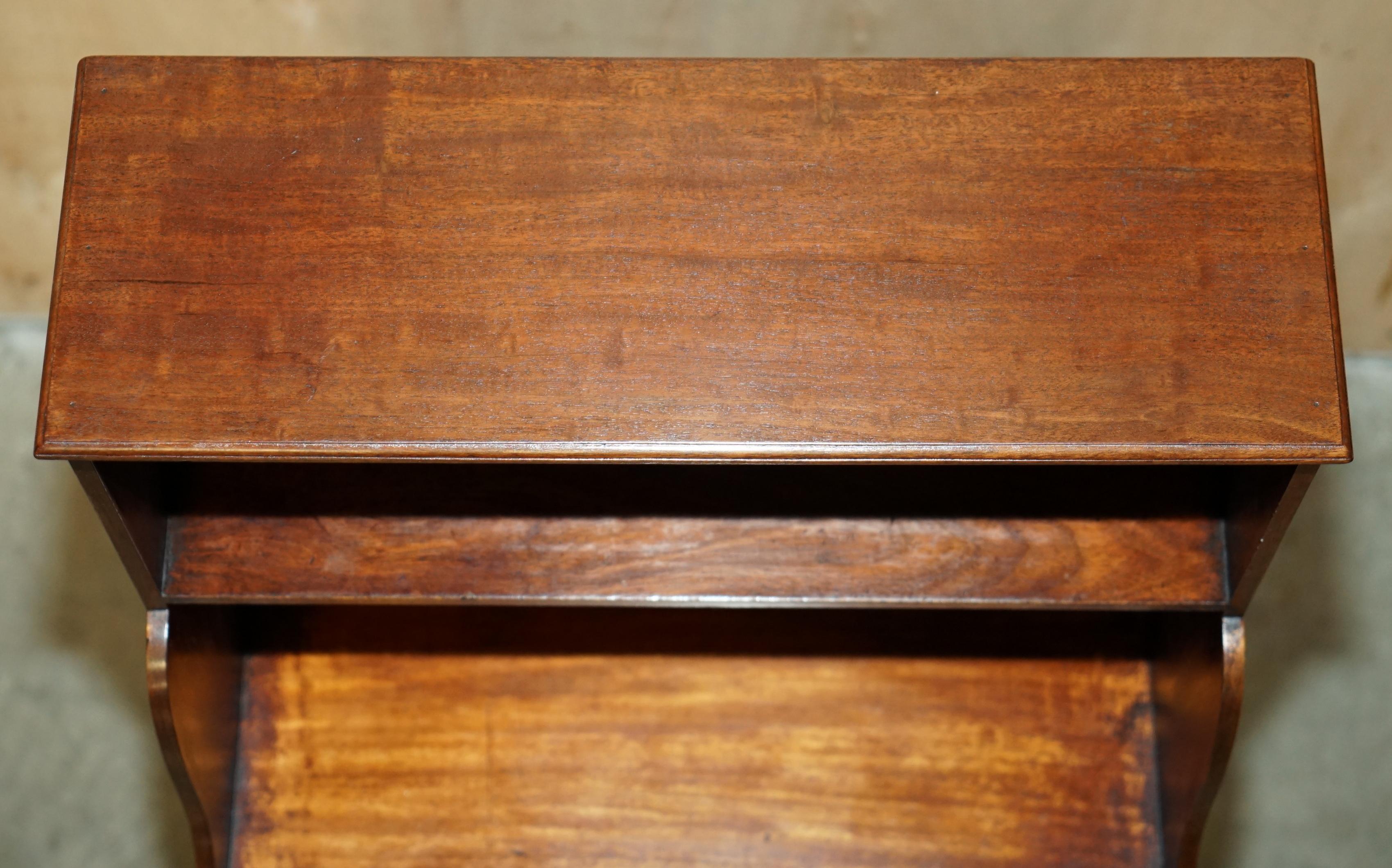 COPPIA DI LIBRERIE ORIGINALI ANTICHE REGENCY CiRCA 1815 DWARF OPEN WATERFALL in vendita 10