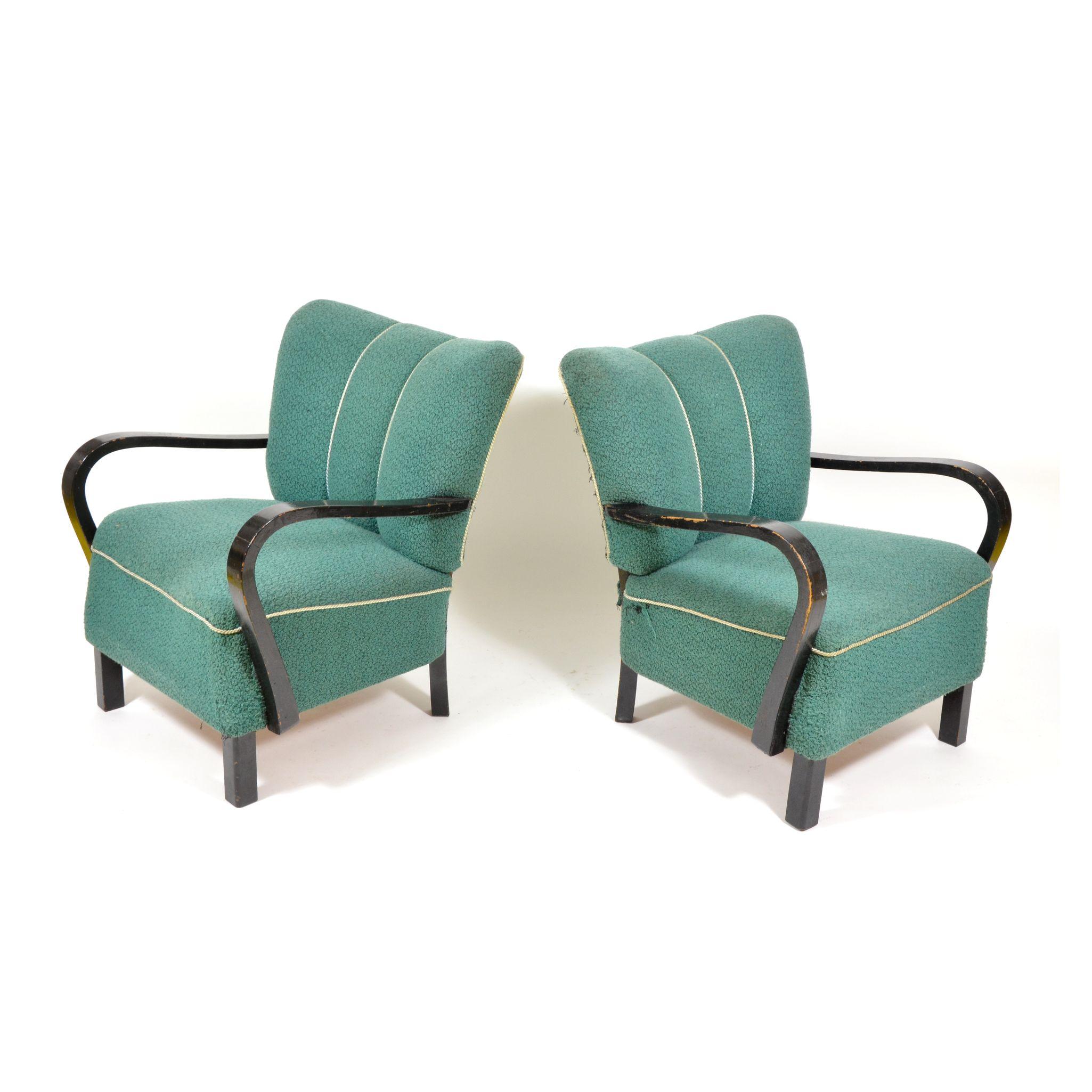 Pair of Original Armchairs with Wooden Armrests, Czechoslovakia, 1940s In Distressed Condition For Sale In Zbiroh, CZ