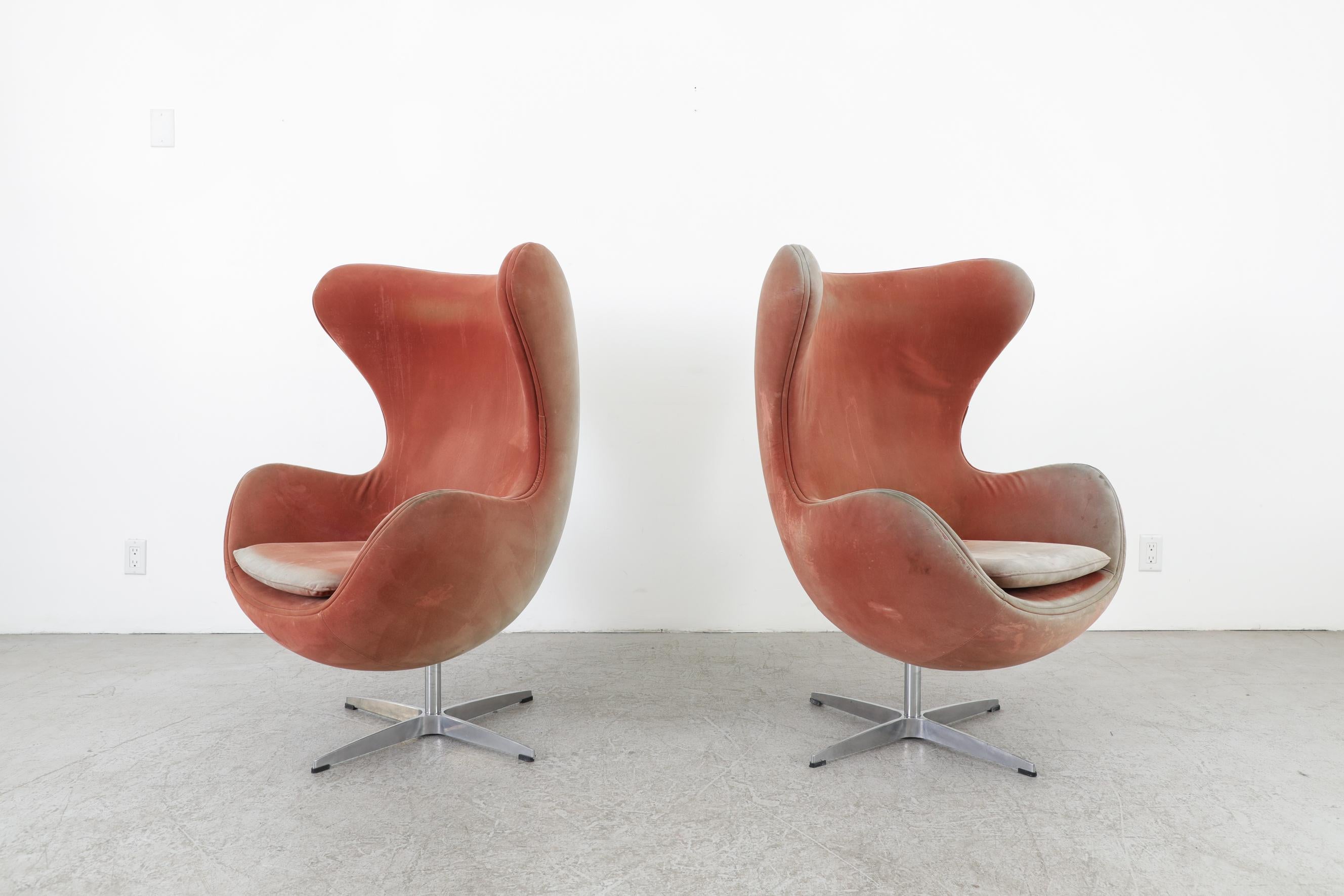 Danish Pair of Original Arne Jacobsen (attributed) Egg Chairs, 1958