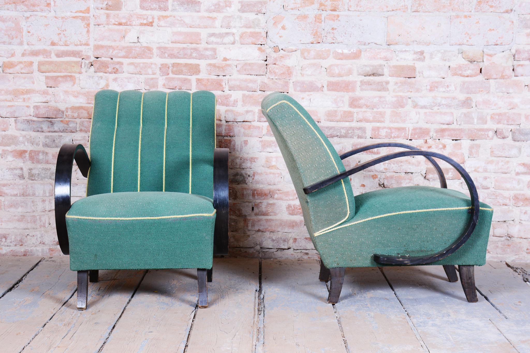 Mid-20th Century Pair of Original Art Deco Armchairs, Jindrich Halabala, UP Zavody, Czech, 1930s For Sale