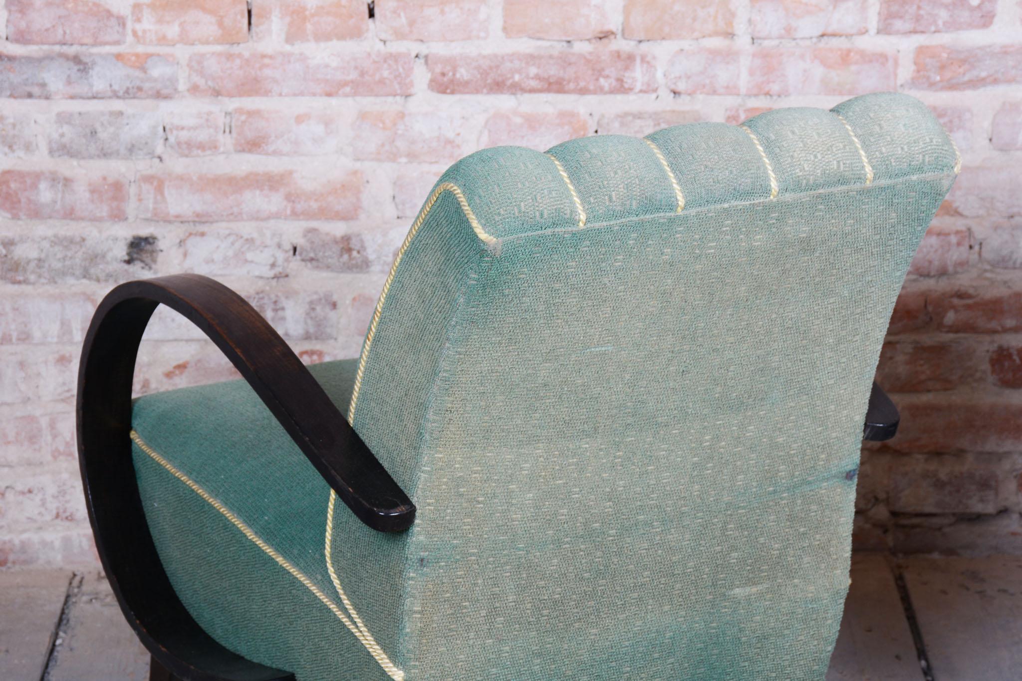 Pair of Original Art Deco Armchairs, Jindrich Halabala, UP Zavody, Czech, 1930s For Sale 1