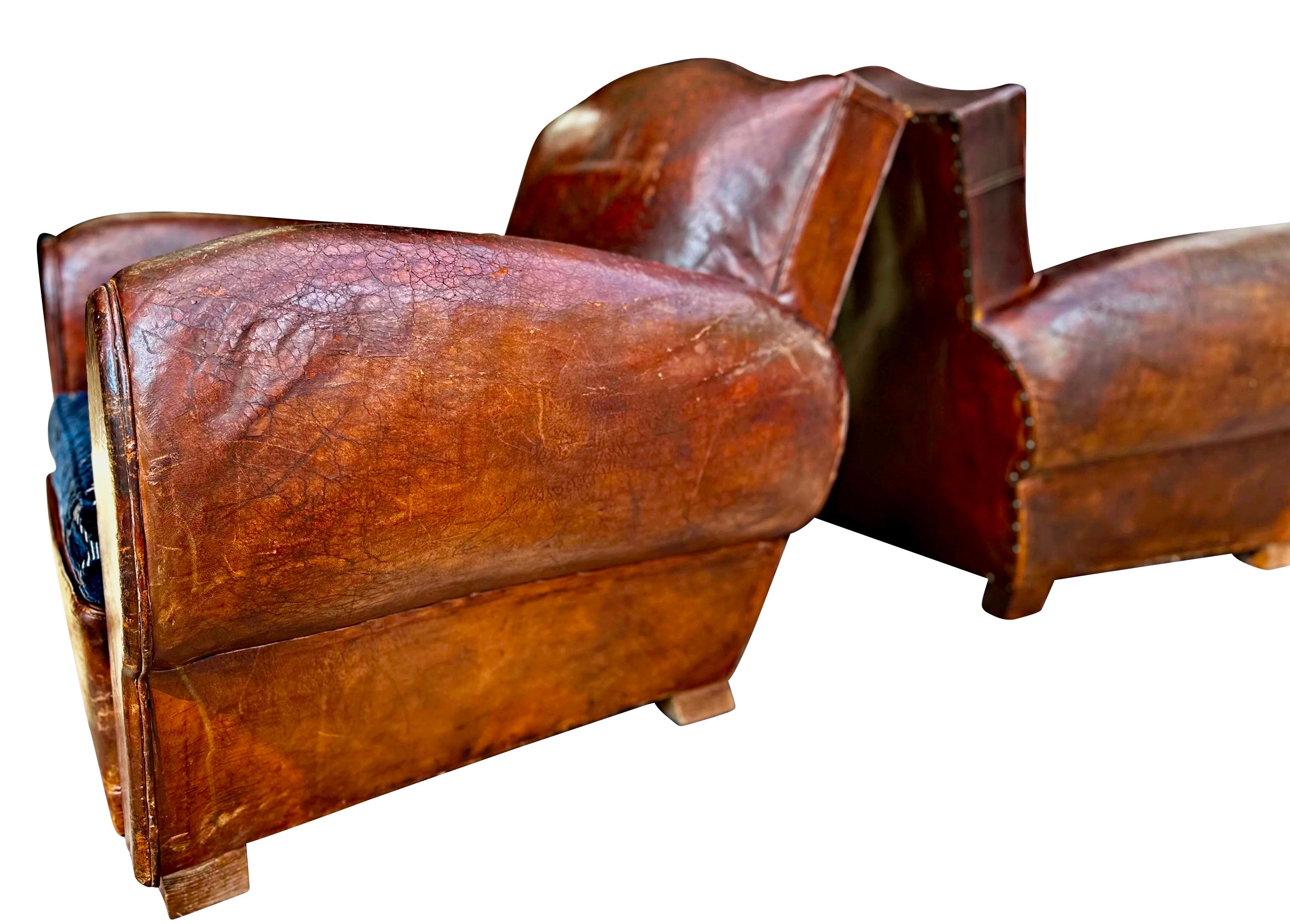 Pair of original Art Deco moustache French leather club chairs - 1930. For Sale 7