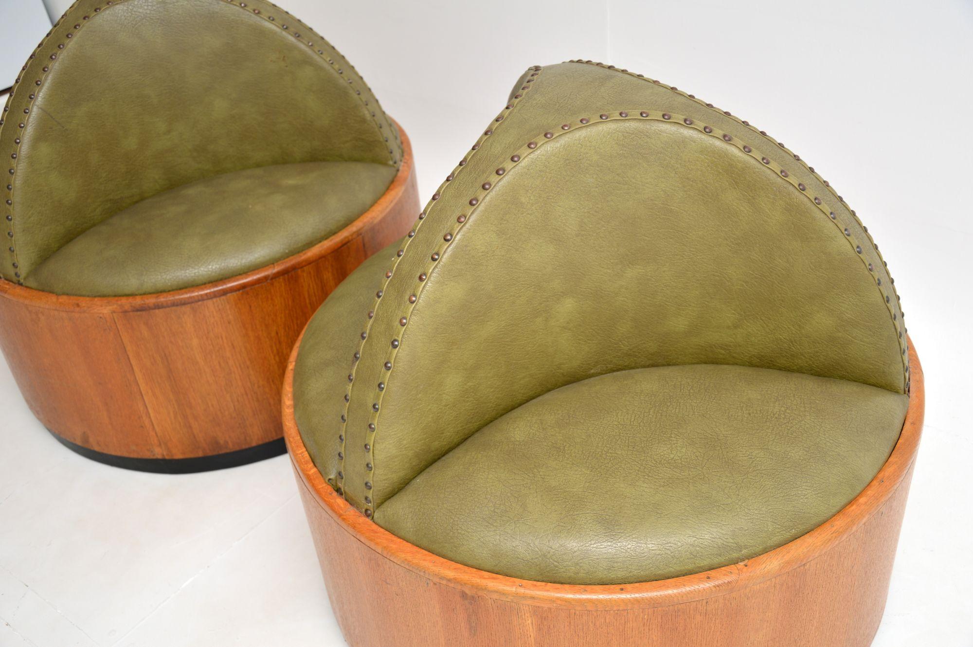 Pair of Original Art Deco Period Oak Conversation Seats 6