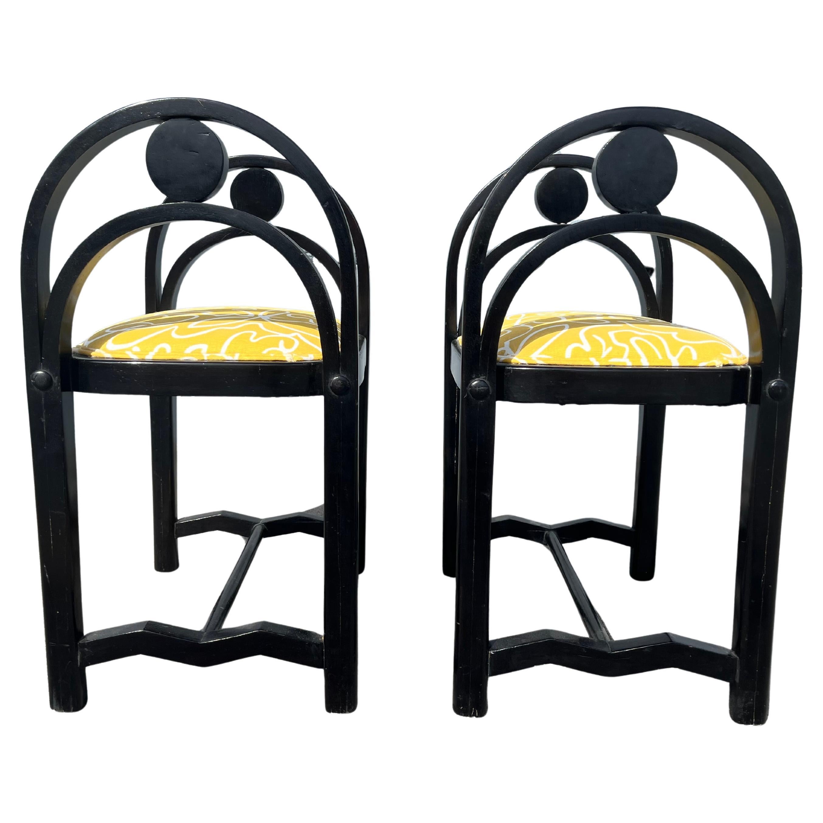 Paar Original Art Deco Hocker, Ottomane, Holz, Schwarz, Gelb im Angebot